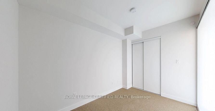 Photo 16 of Unit 1407, 120 Varna Drive, Toronto, Englemount-Lawrence — HOMEH
