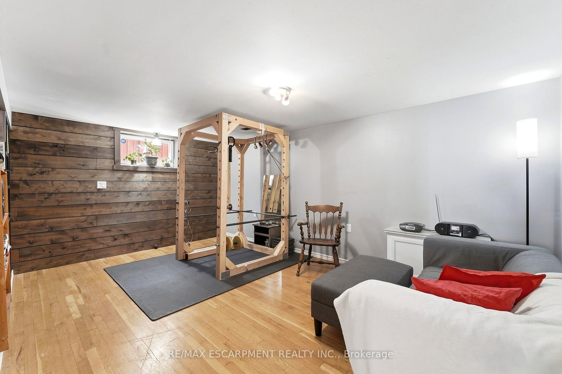 Photo 32 of 139 Glen Valley Drive, Hamilton, Gershome — HOMEH