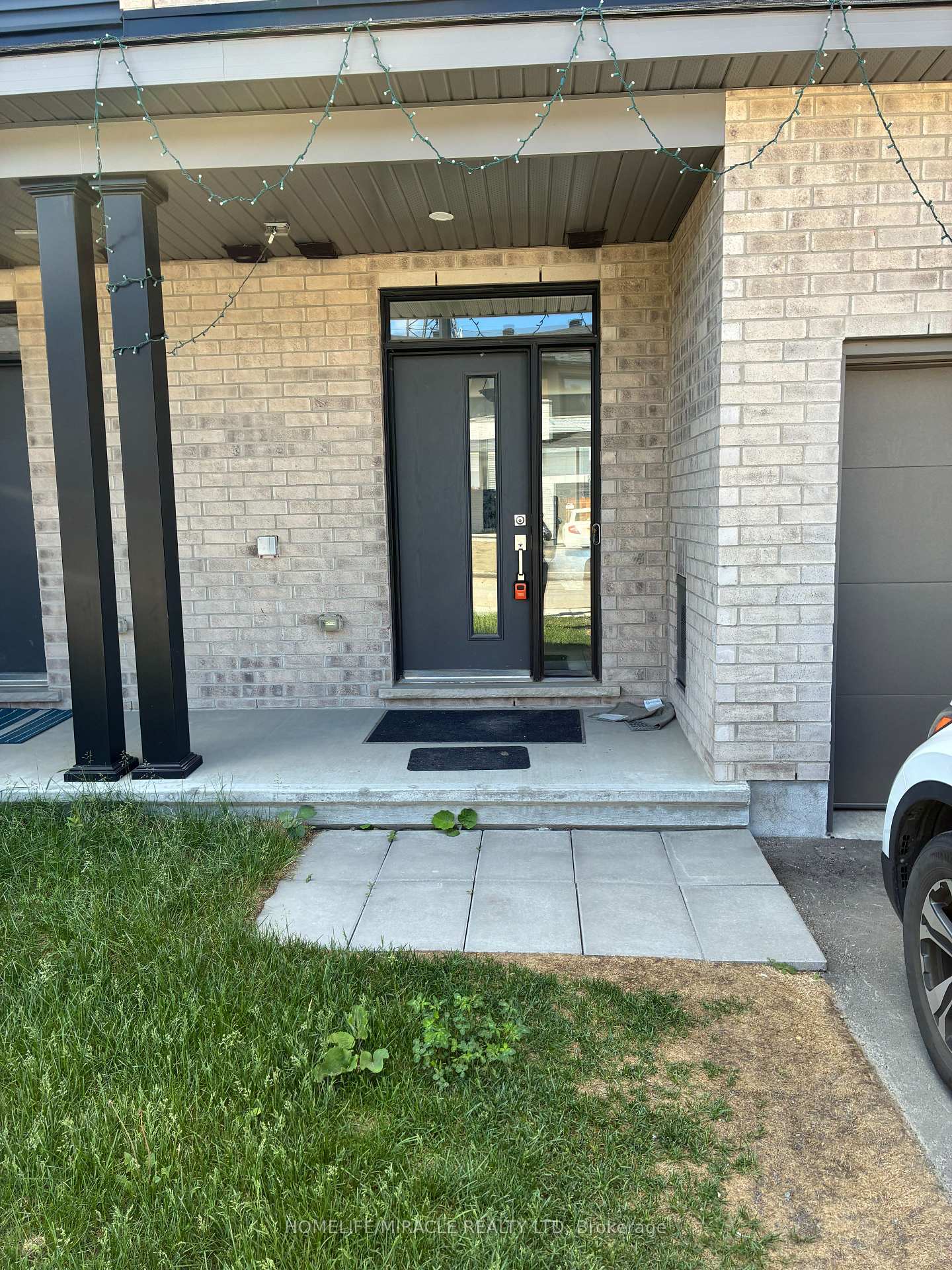 Photo 2 of 755 Fairline Row, Ottawa, Kanata - Emerald Meadows/Trailwest — HOMEH