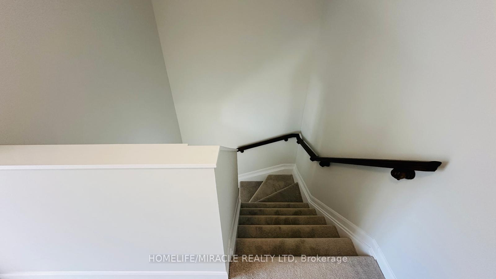 Photo 21 of 755 Fairline Row, Ottawa, Kanata - Emerald Meadows/Trailwest — HOMEH
