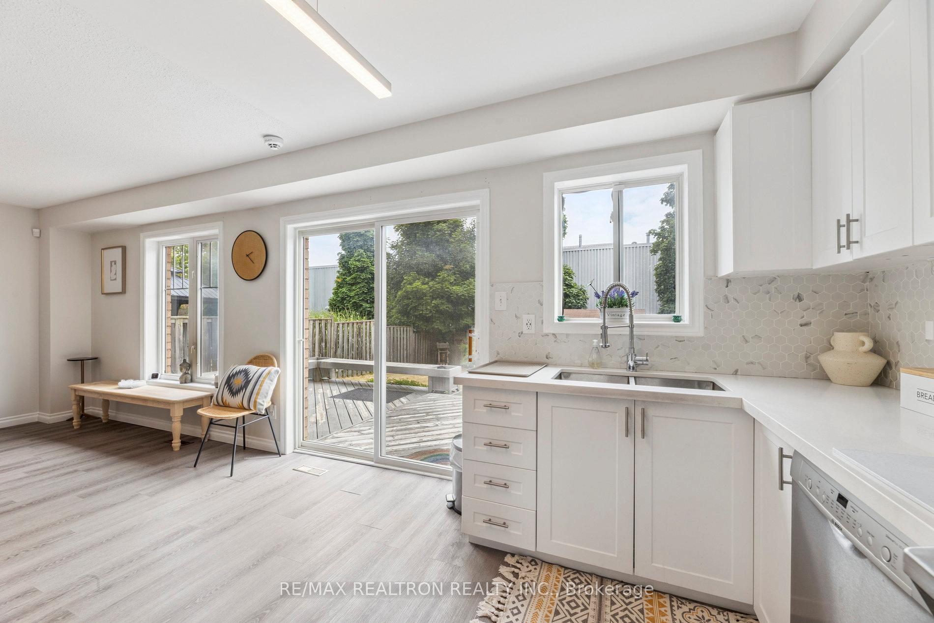 Photo 11 of 27 Haverhill Crescent, Whitby, Taunton North — HOMEH