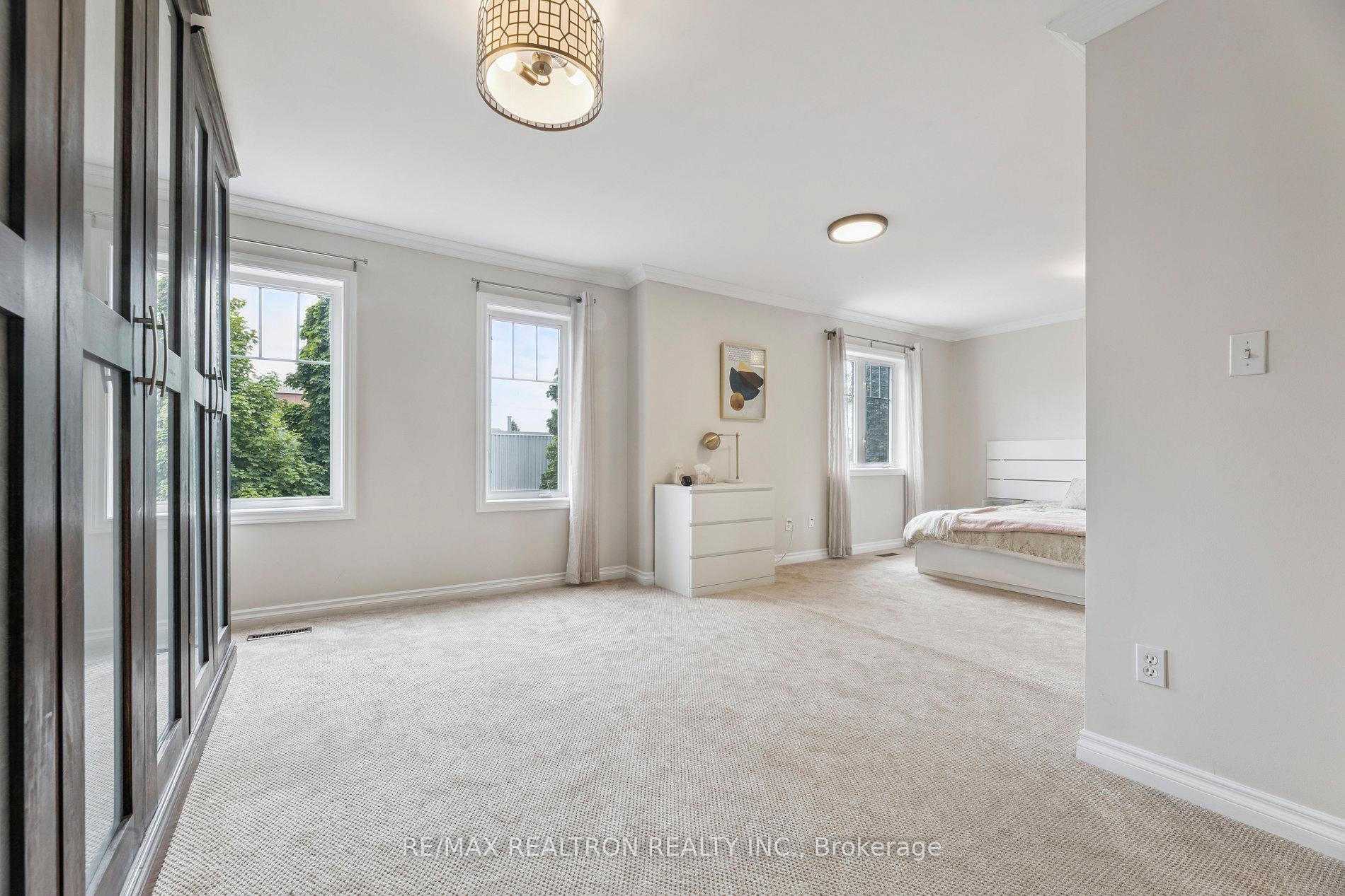 Photo 17 of 27 Haverhill Crescent, Whitby, Taunton North — HOMEH