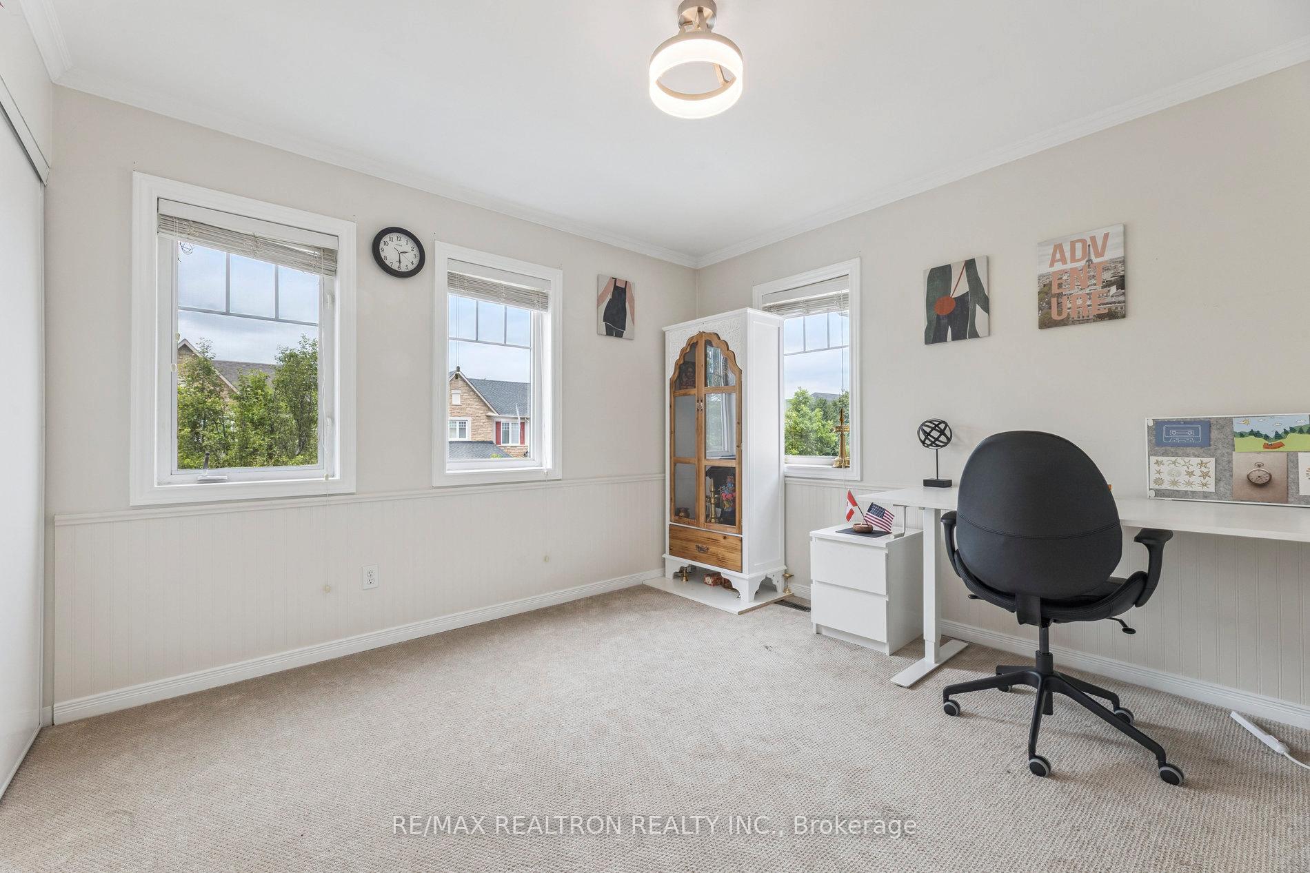 Photo 19 of 27 Haverhill Crescent, Whitby, Taunton North — HOMEH