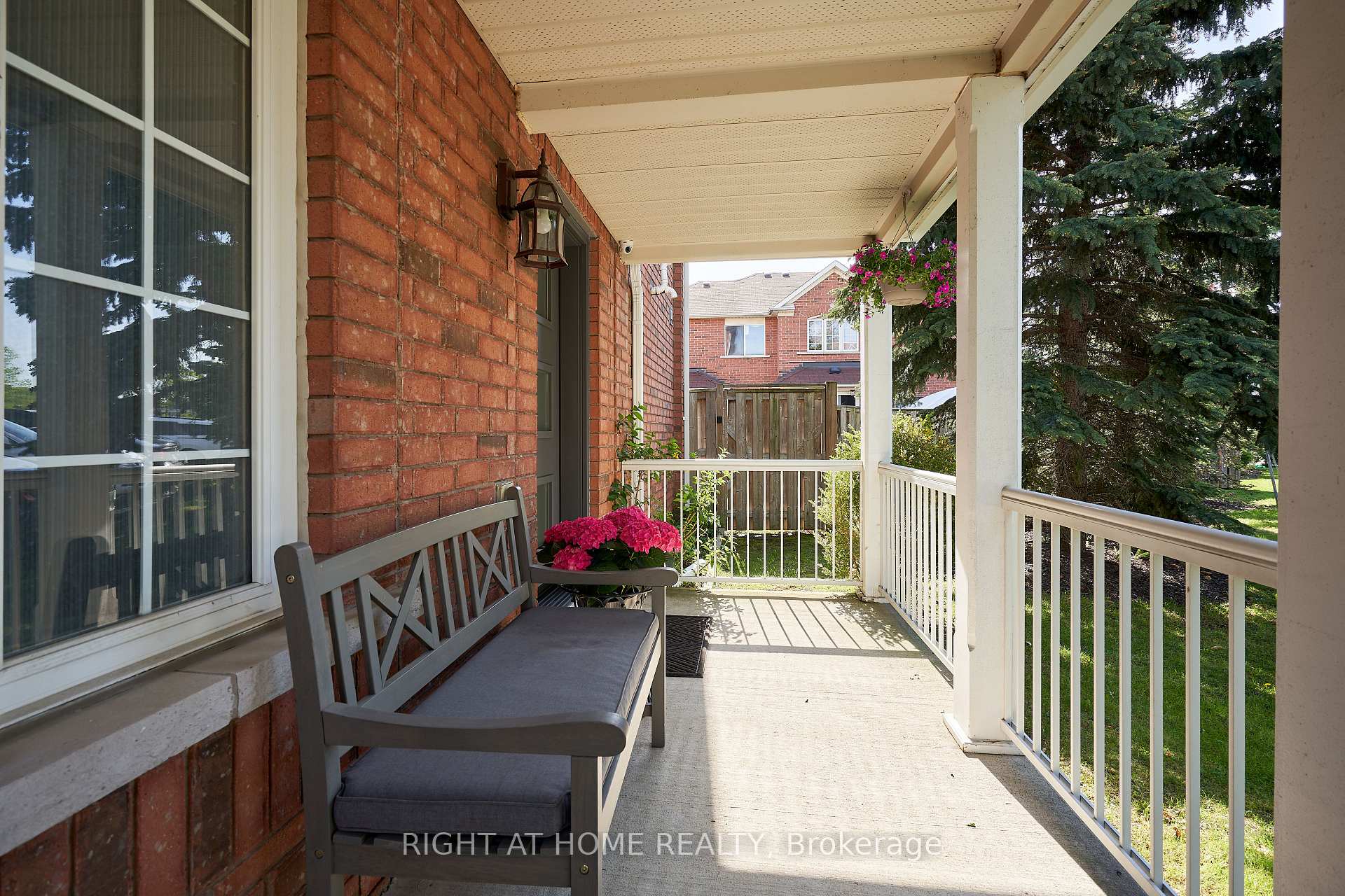 Photo 3 of Unit 24, 271 Richvale Drive S, Brampton, Heart Lake East — HOMEH