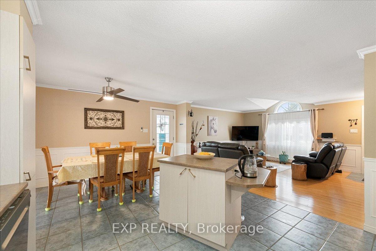 Photo 22 of 213 Longueuil Street, Champlain, L'Orignal — HOMEH