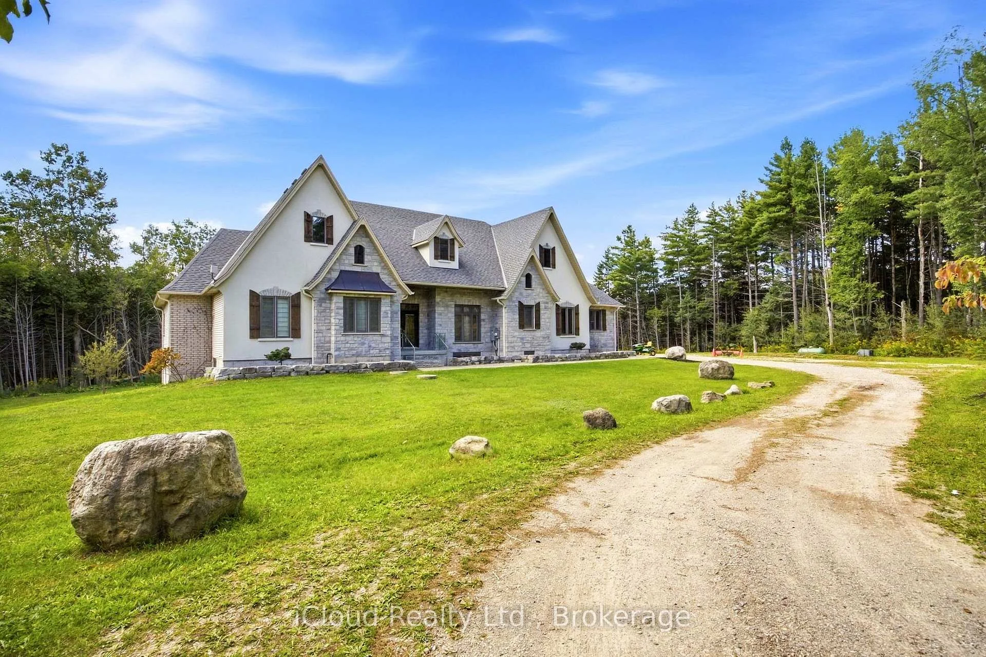 Photo 5 of 6168 1 St Line, Erin, Rural Erin — HOMEH