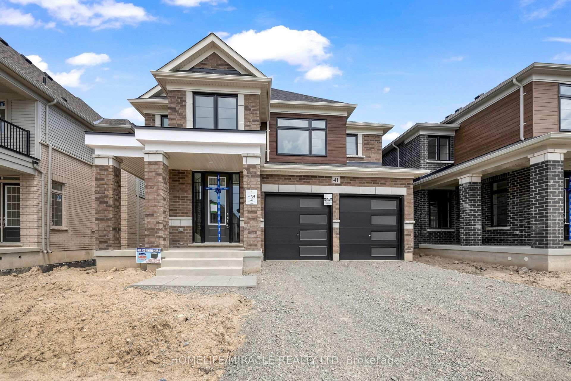 Photo 2 of 41 Sandhill Crescent, Adjala-Tosorontio, Colgan — HOMEH