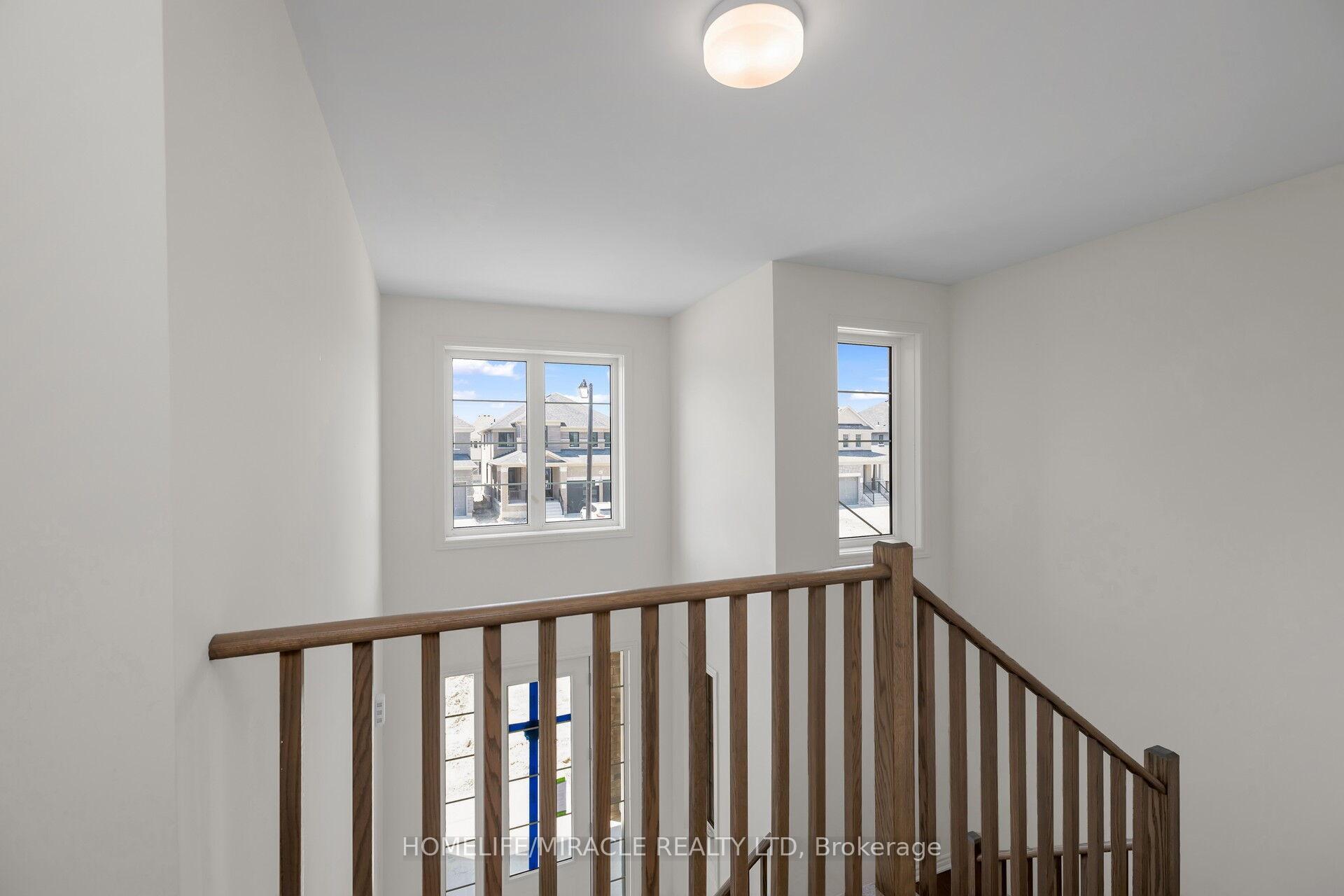 Photo 15 of 41 Sandhill Crescent, Adjala-Tosorontio, Colgan — HOMEH