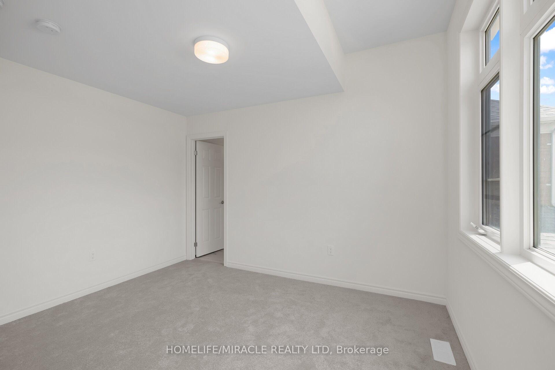 Photo 17 of 41 Sandhill Crescent, Adjala-Tosorontio, Colgan — HOMEH