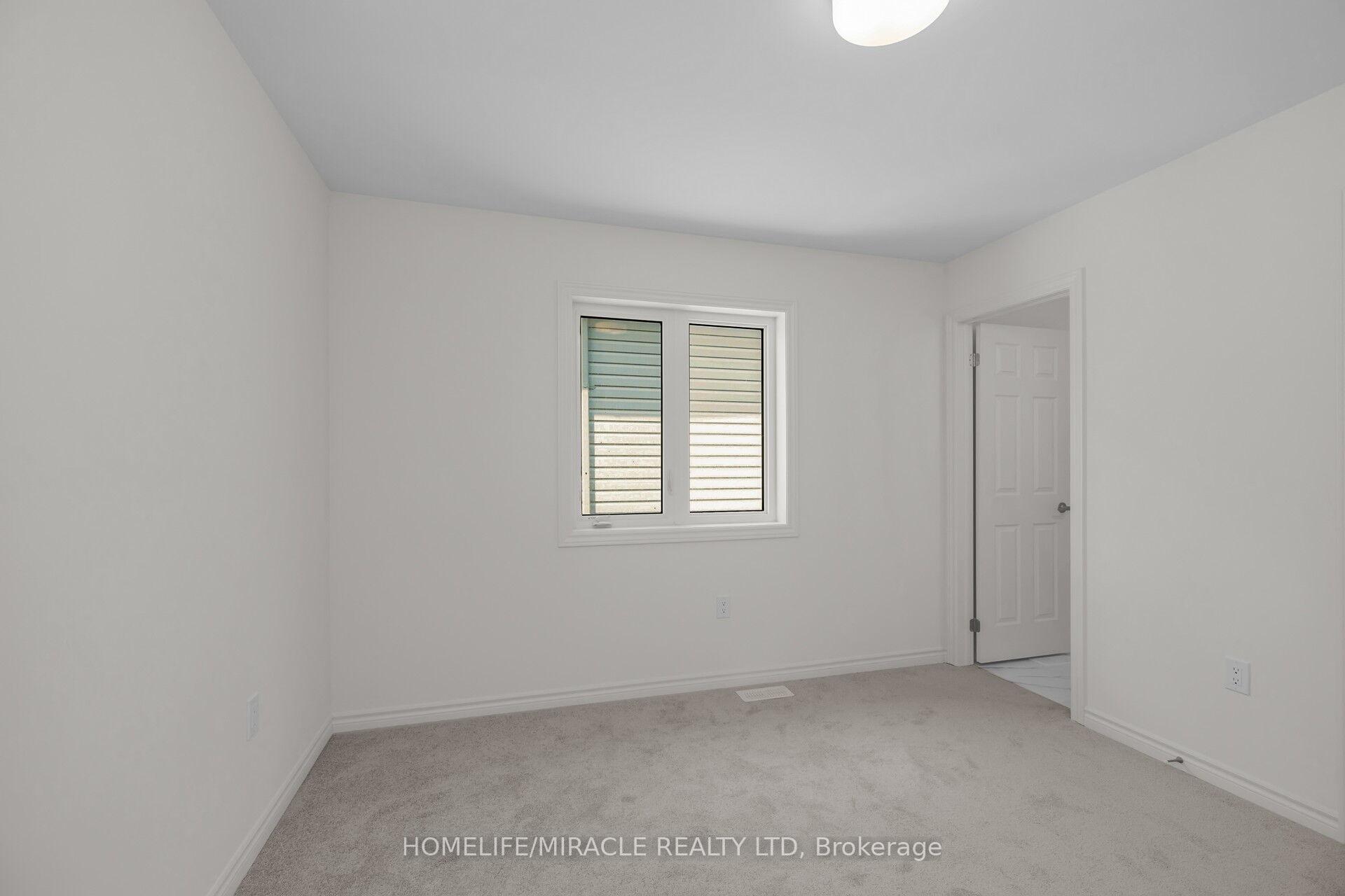 Photo 28 of 41 Sandhill Crescent, Adjala-Tosorontio, Colgan — HOMEH