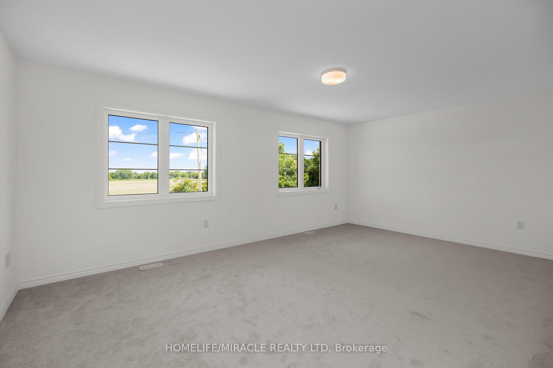 Photo 32 of 41 Sandhill Crescent, Adjala-Tosorontio, Colgan — HOMEH
