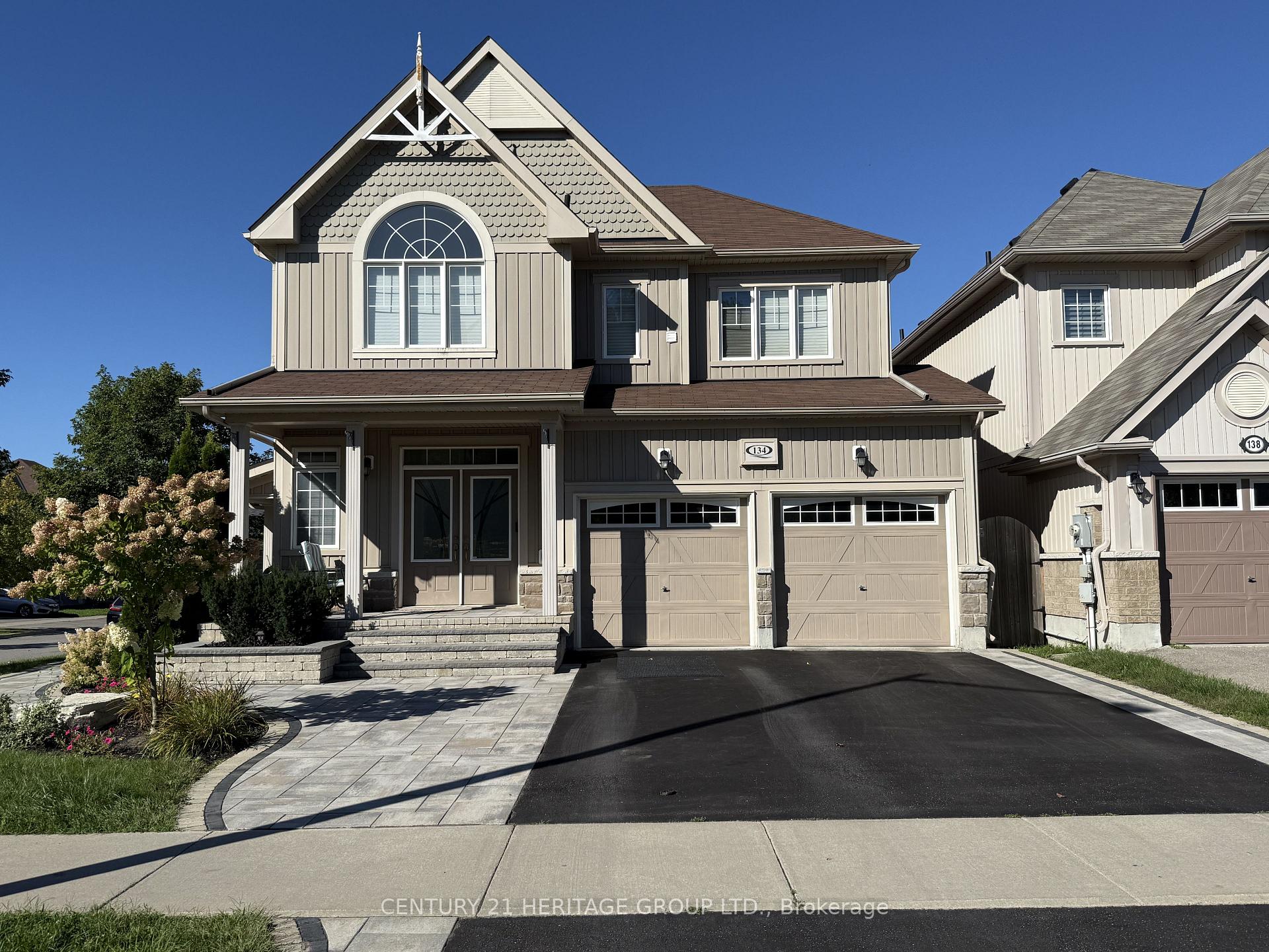 Photo 1 of 134 Edwin Carr Upper Street, Clarington, Bowmanville — HOMEH