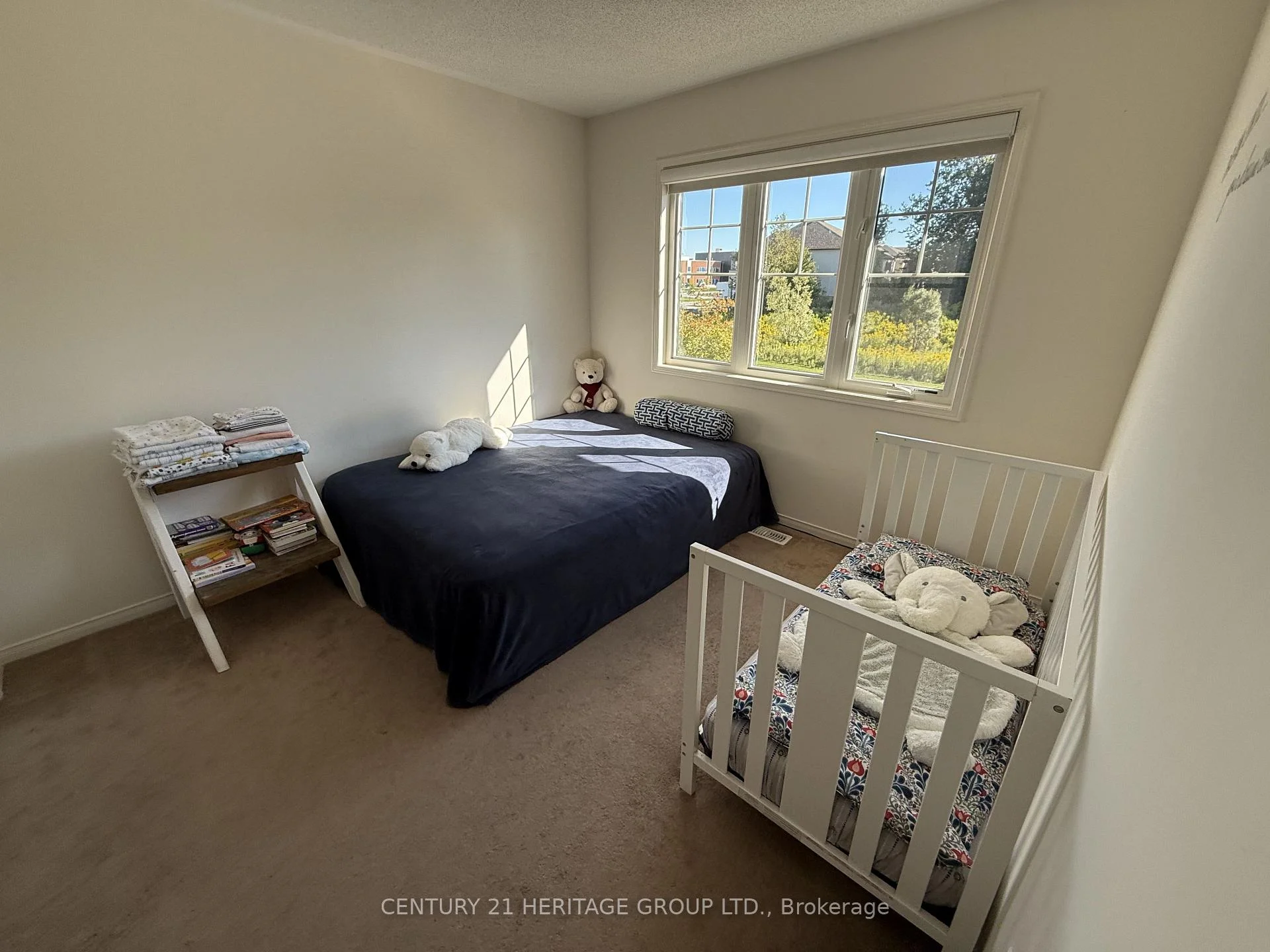 Photo 24 of 134 Edwin Carr Upper Street, Clarington, Bowmanville — HOMEH