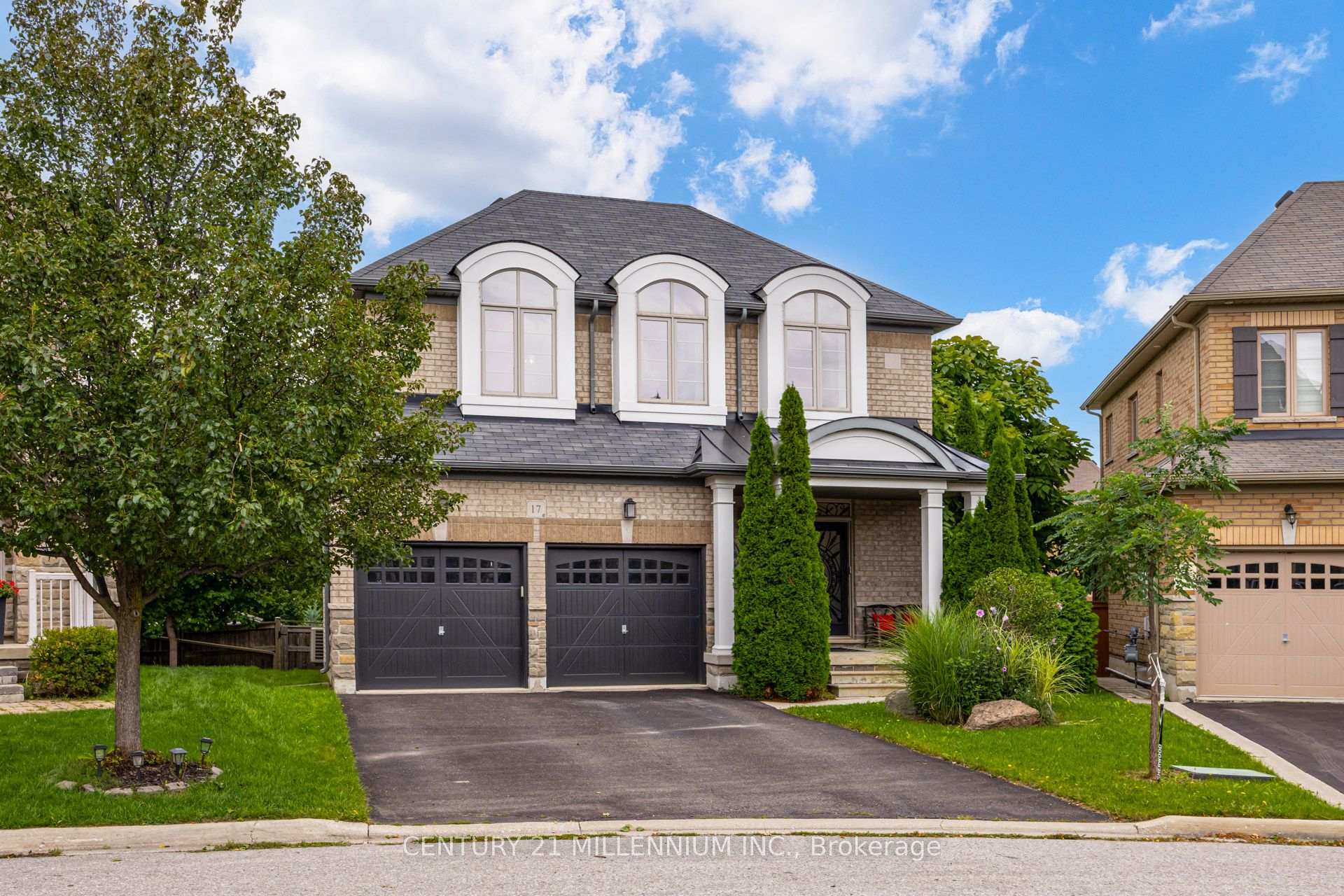 Photo 1 of 17 Island Grove, Brampton, Credit Valley — HOMEH
