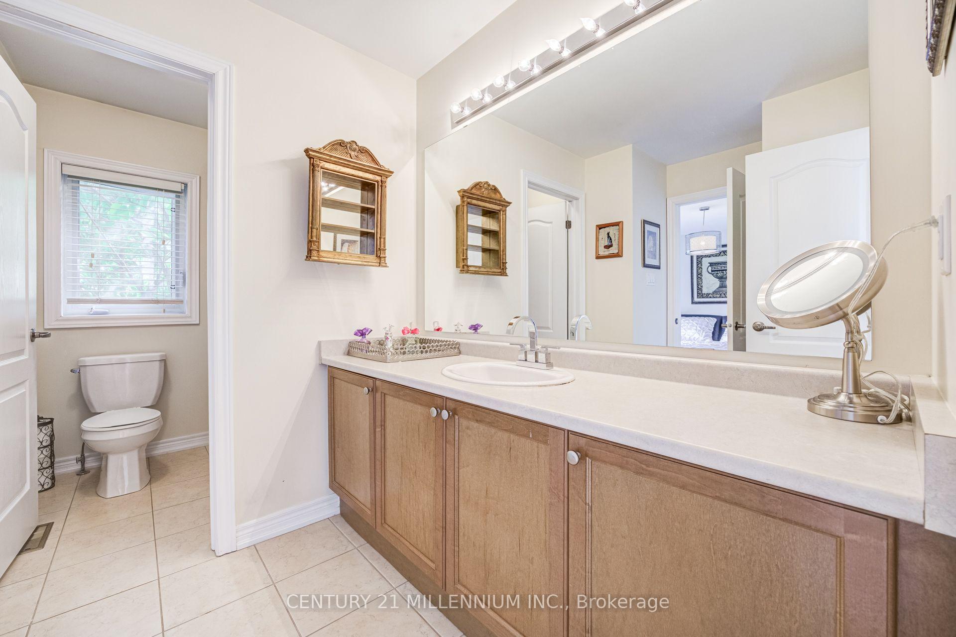 Photo 25 of 17 Island Grove, Brampton, Credit Valley — HOMEH