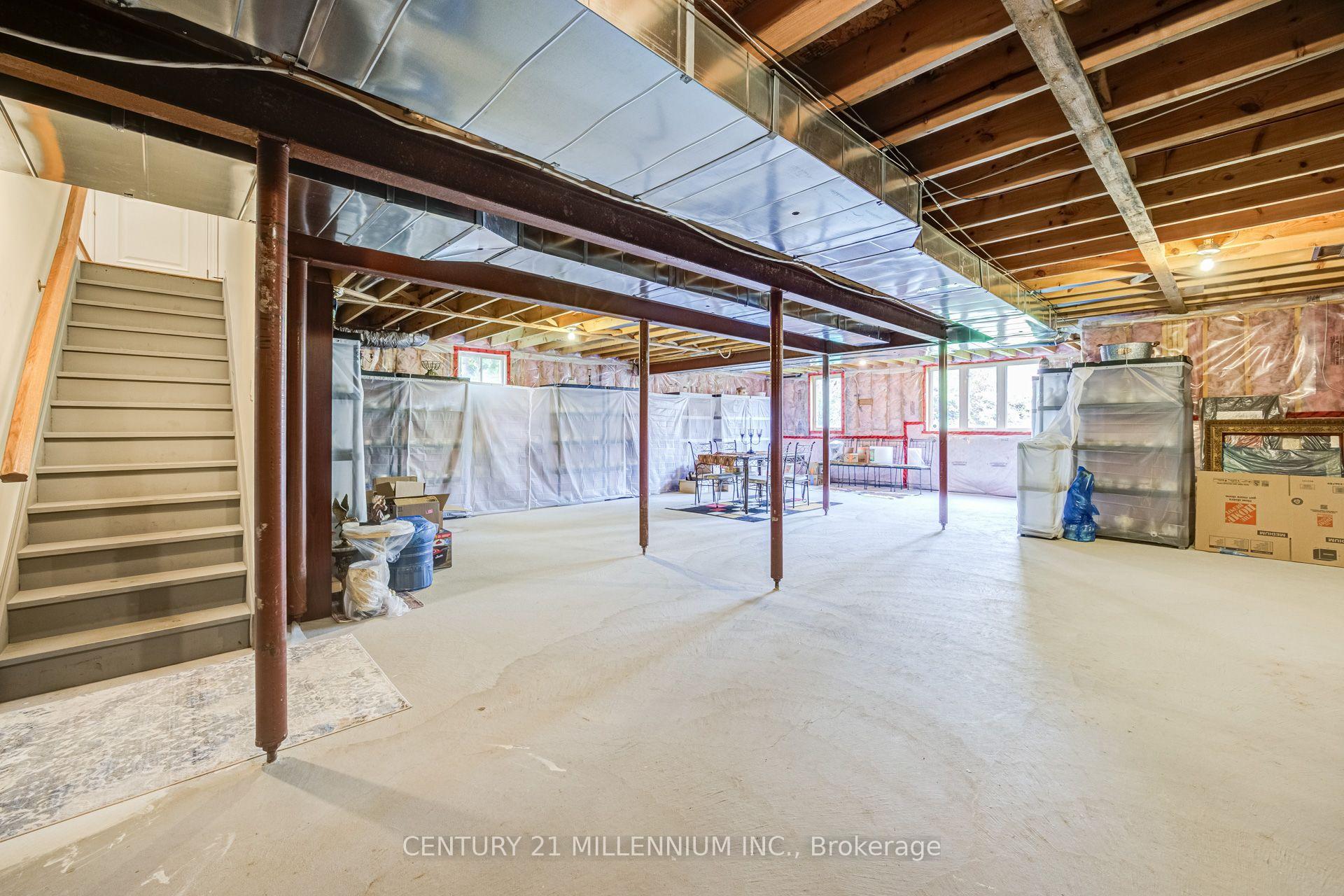 Photo 41 of 17 Island Grove, Brampton, Credit Valley — HOMEH