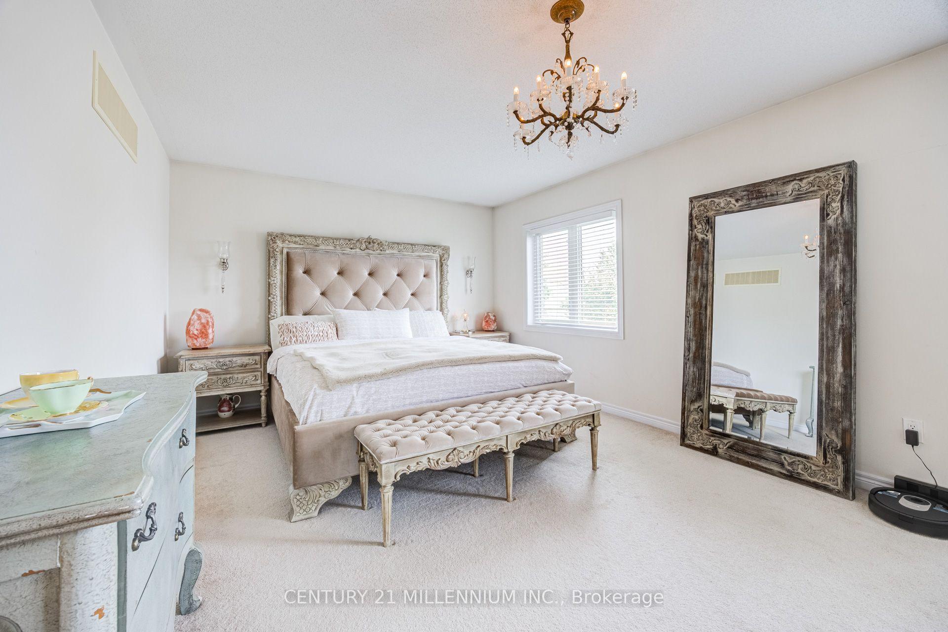 Photo 30 of 17 Island Grove, Brampton, Credit Valley — HOMEH