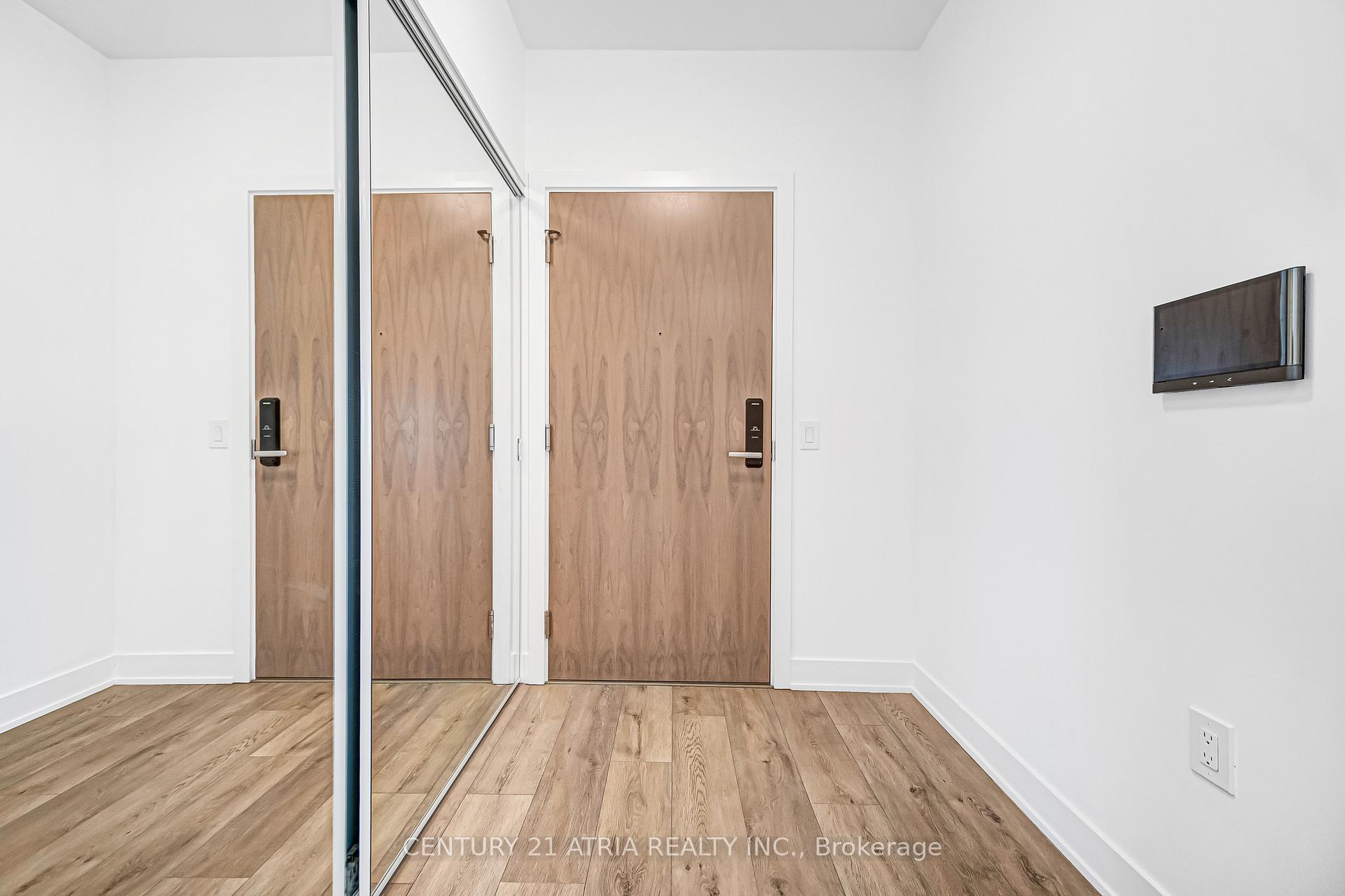 Photo 7 of Unit 3308, 575 Bloor Street E, Toronto, North St. James Town — HOMEH