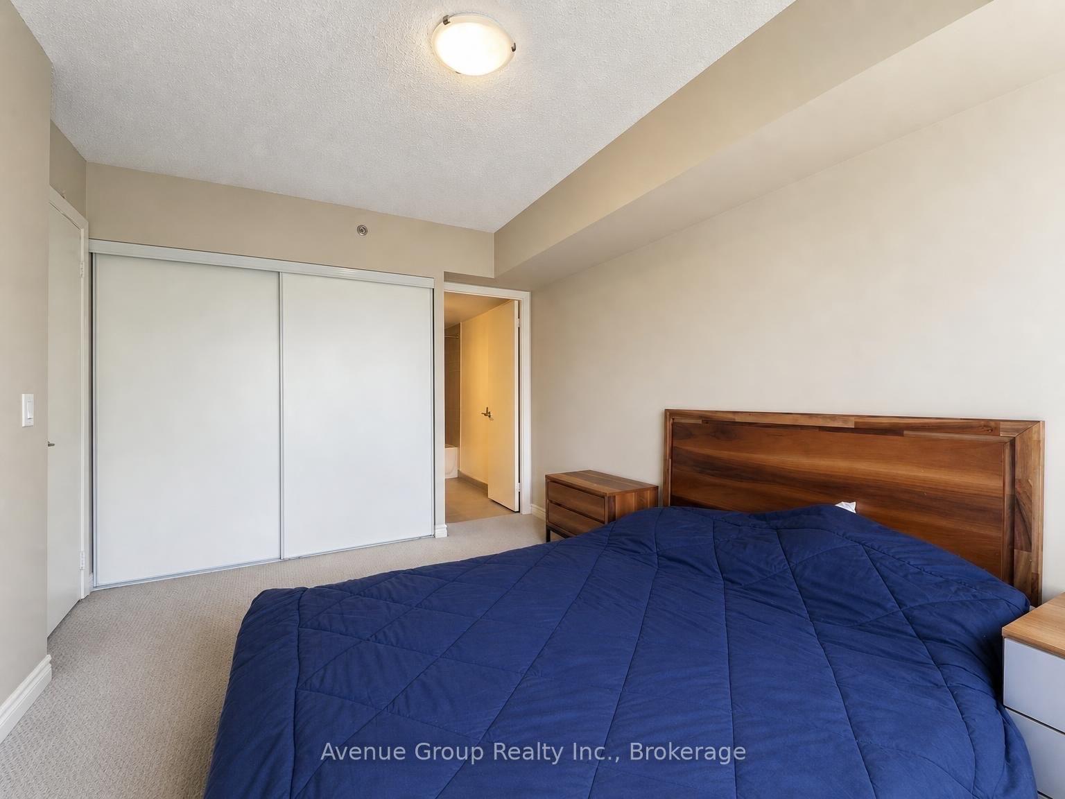 Photo 7 of Unit 527, 35 Saranac Boulevard, Toronto, Englemount-Lawrence — HOMEH