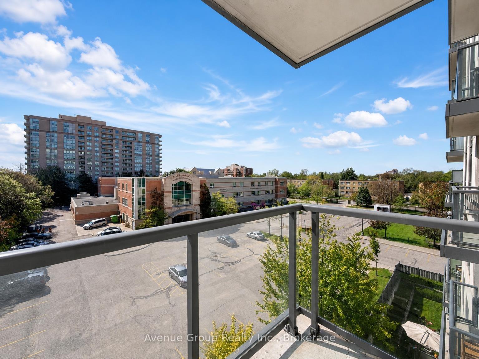 Photo 13 of Unit 527, 35 Saranac Boulevard, Toronto, Englemount-Lawrence — HOMEH