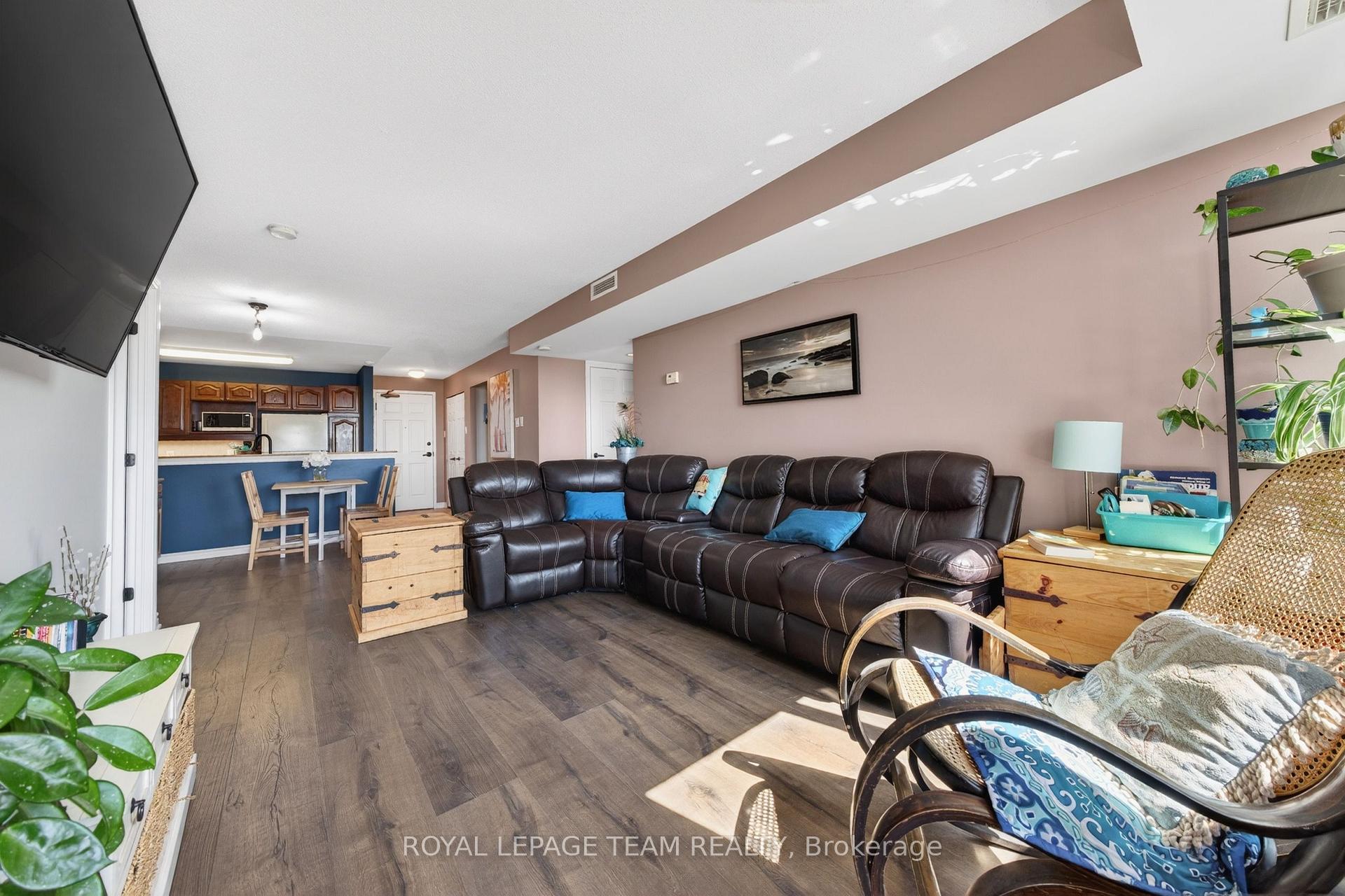 Photo 25 of Unit 811, 120 Grant Carman Drive, Ottawa, Borden Farm/Stewart Farm/Carleton Heights/Parkwood Hills — HOMEH