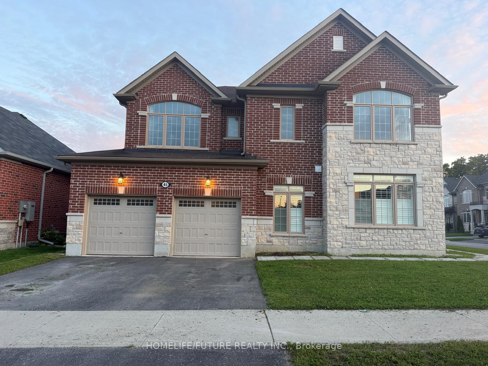 Photo 2 of Unit Main & 2nd, 45 Pristine Trail, Cavan Monaghan, Cavan Twp — HOMEH