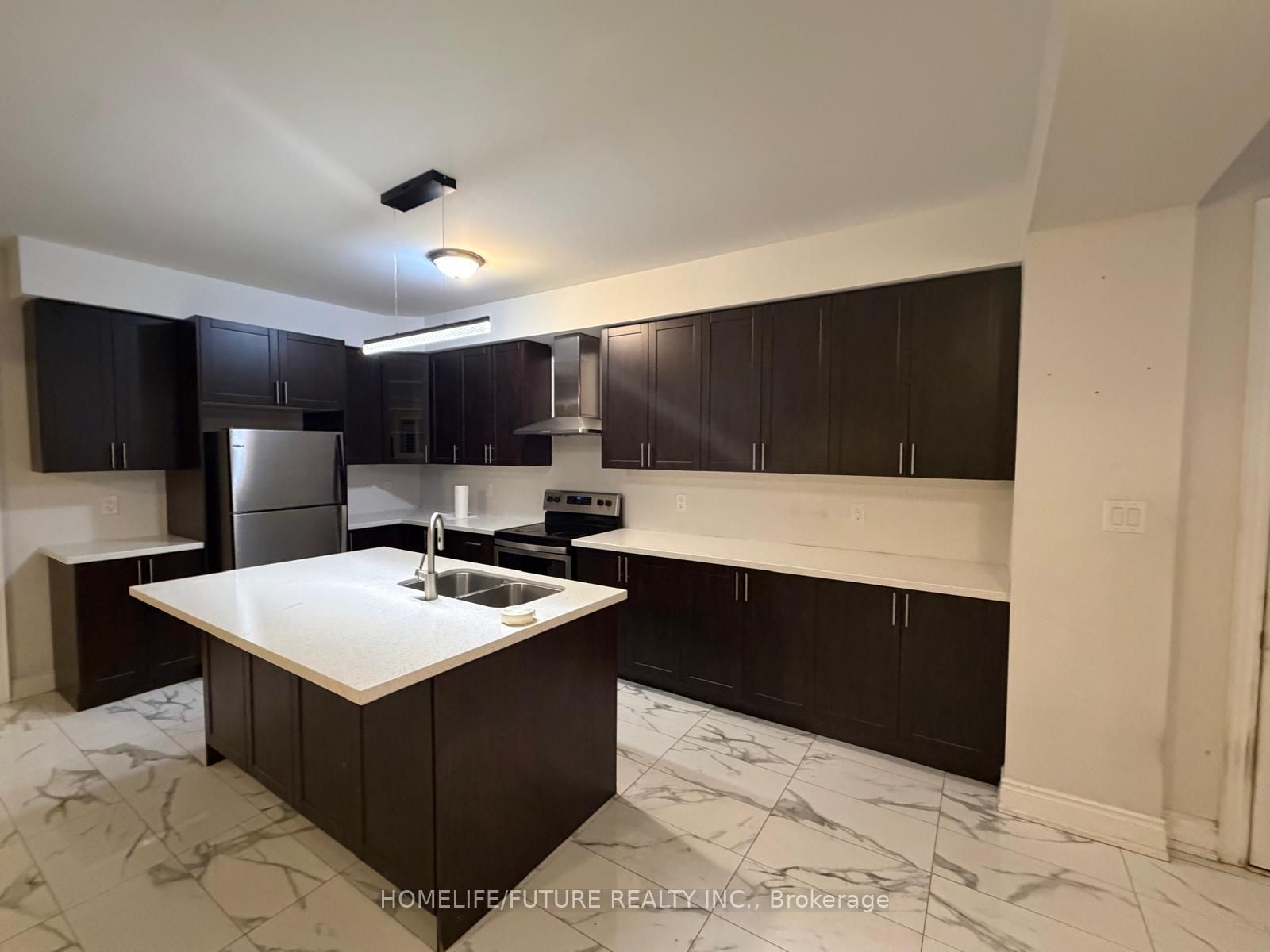 Photo 6 of Unit Main & 2nd, 45 Pristine Trail, Cavan Monaghan, Cavan Twp — HOMEH