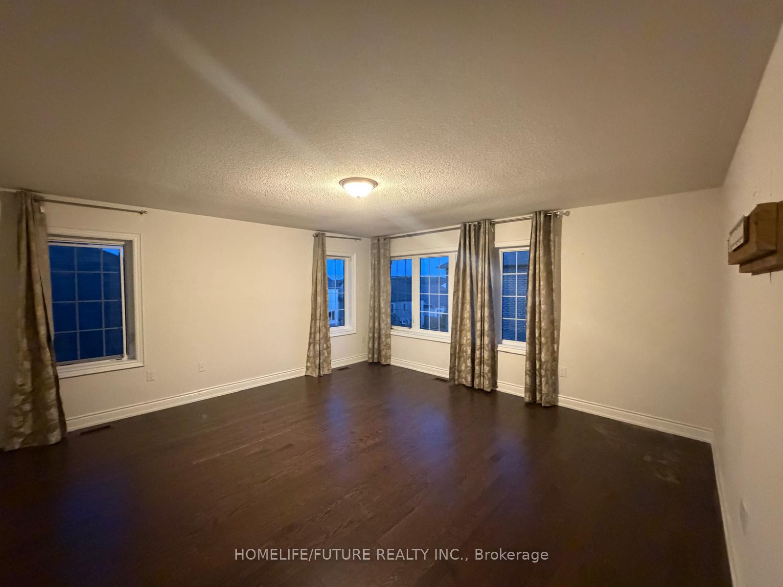 Photo 15 of Unit Main & 2nd, 45 Pristine Trail, Cavan Monaghan, Cavan Twp — HOMEH