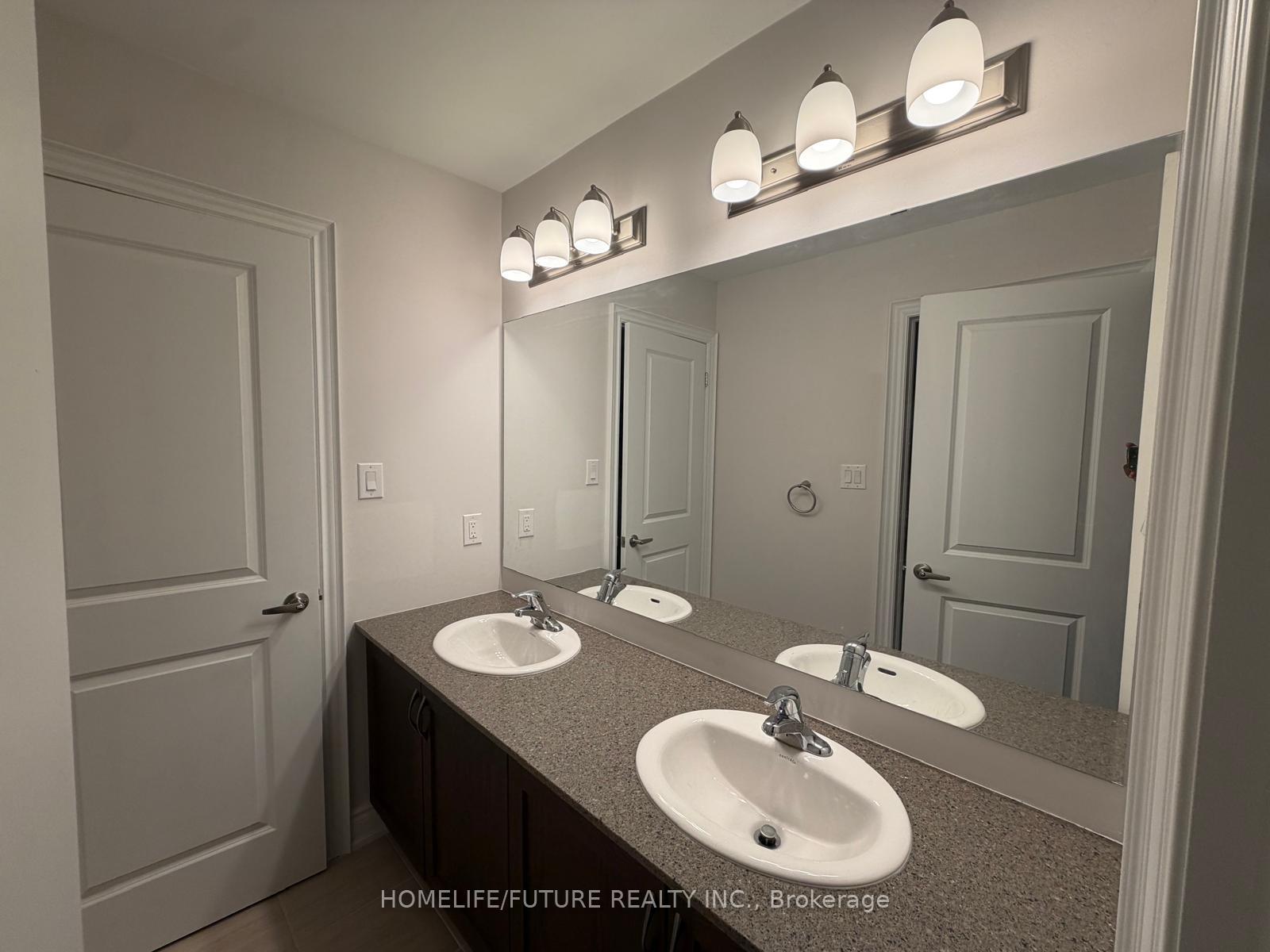 Photo 20 of Unit Main & 2nd, 45 Pristine Trail, Cavan Monaghan, Cavan Twp — HOMEH
