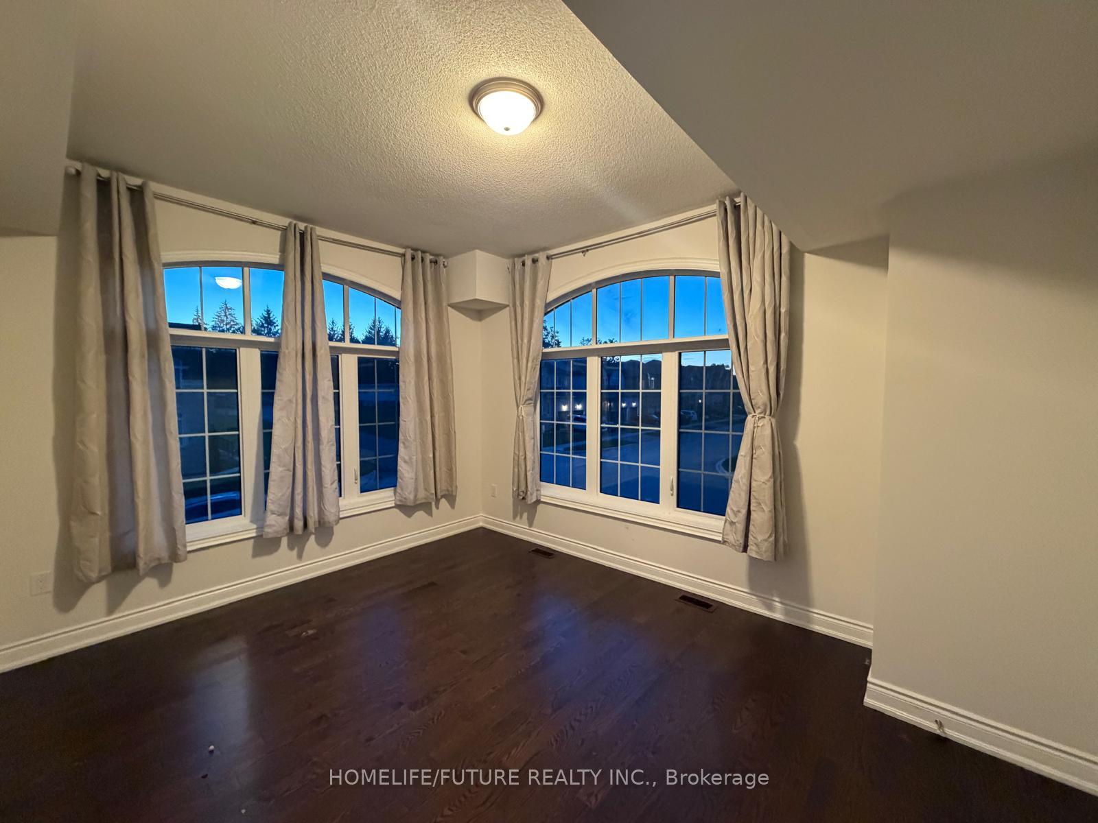Photo 25 of Unit Main & 2nd, 45 Pristine Trail, Cavan Monaghan, Cavan Twp — HOMEH
