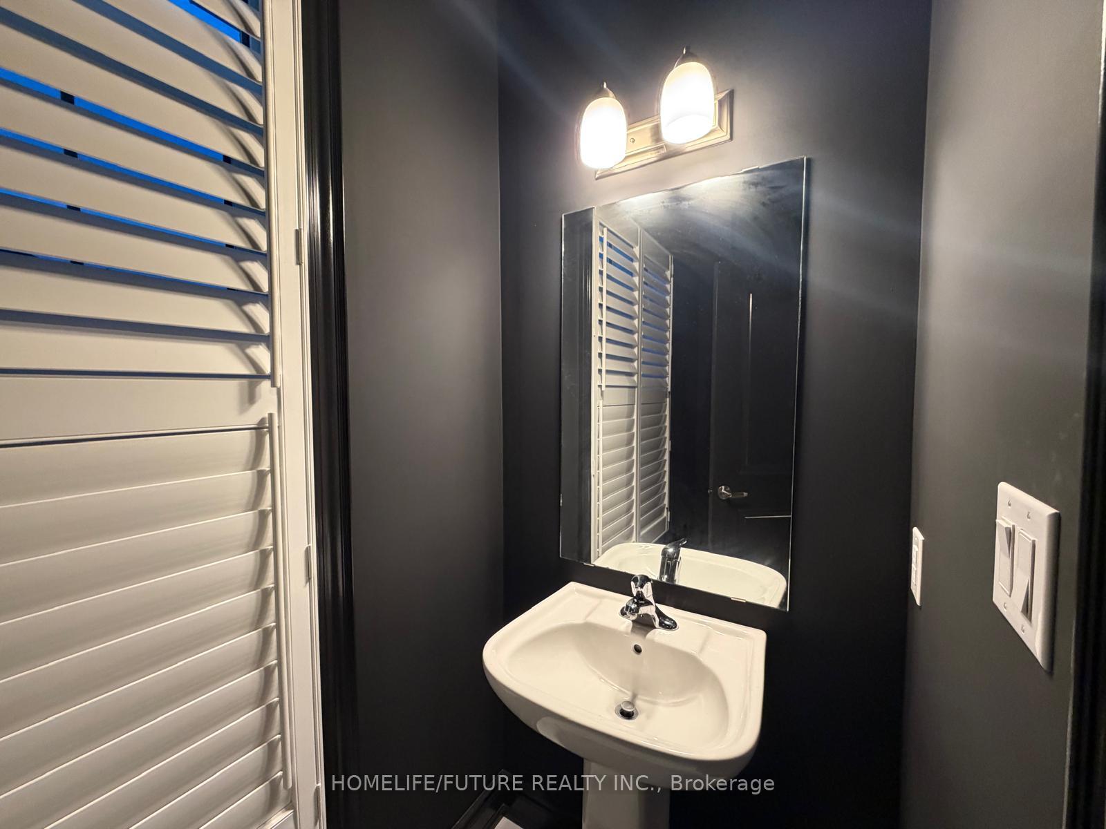 Photo 31 of Unit Main & 2nd, 45 Pristine Trail, Cavan Monaghan, Cavan Twp — HOMEH