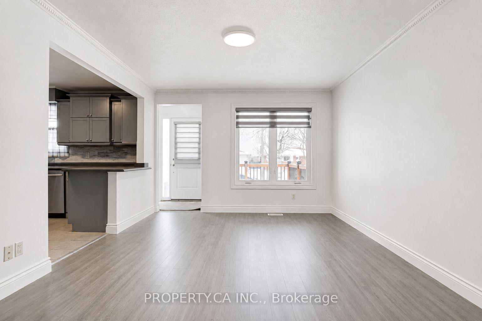 Photo 5 of 71 Highpark Avenue, Kitchener, Vanier - Kitchener — HOMEH