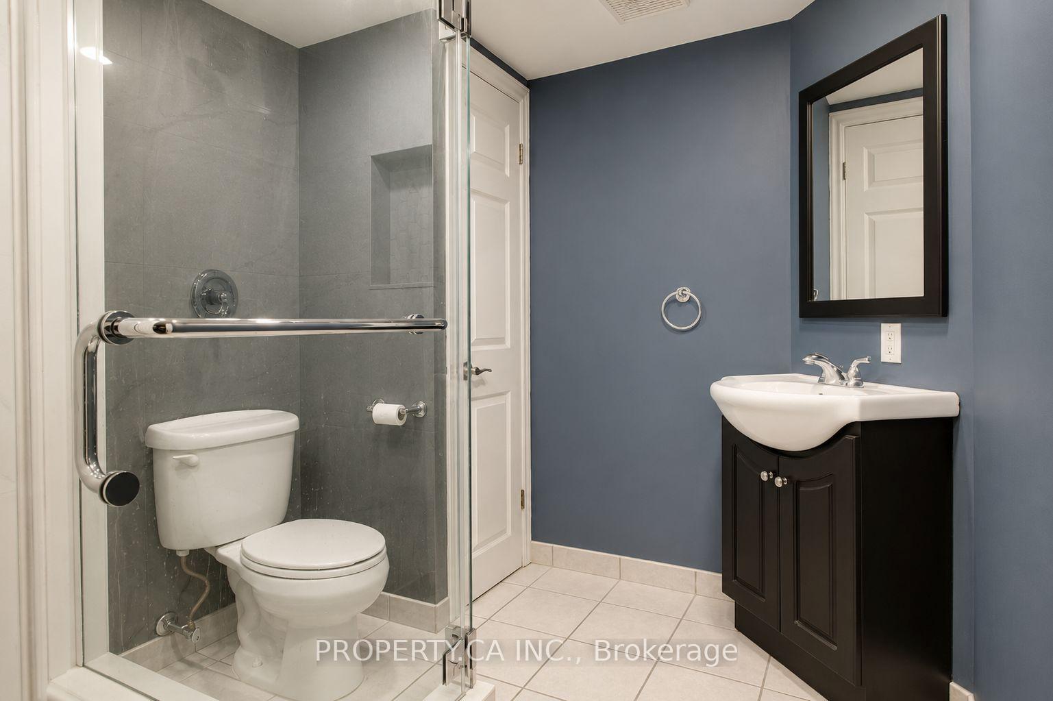 Photo 29 of 71 Highpark Avenue, Kitchener, Vanier - Kitchener — HOMEH