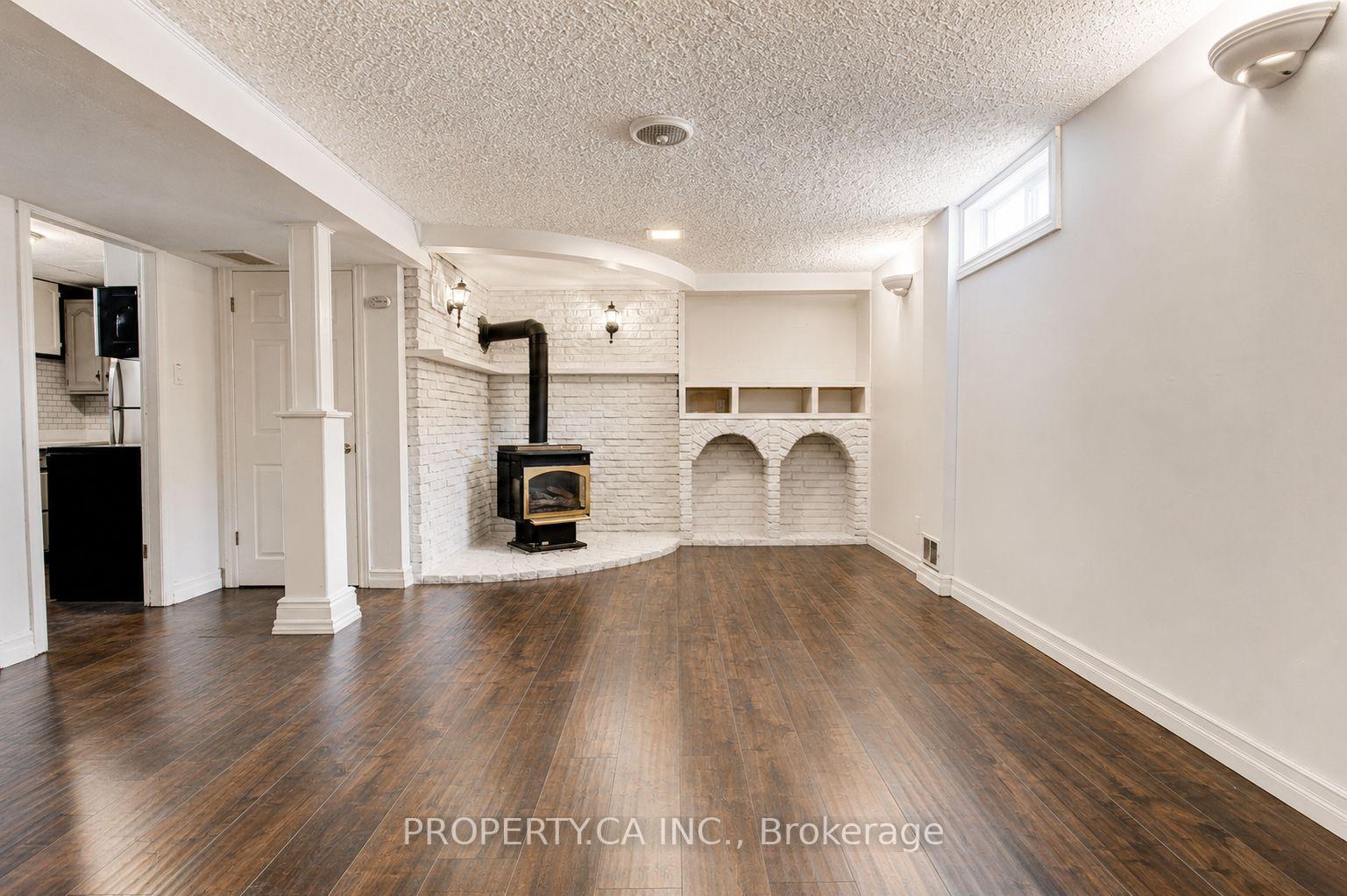 Photo 16 of 71 Highpark Avenue, Kitchener, Vanier - Kitchener — HOMEH