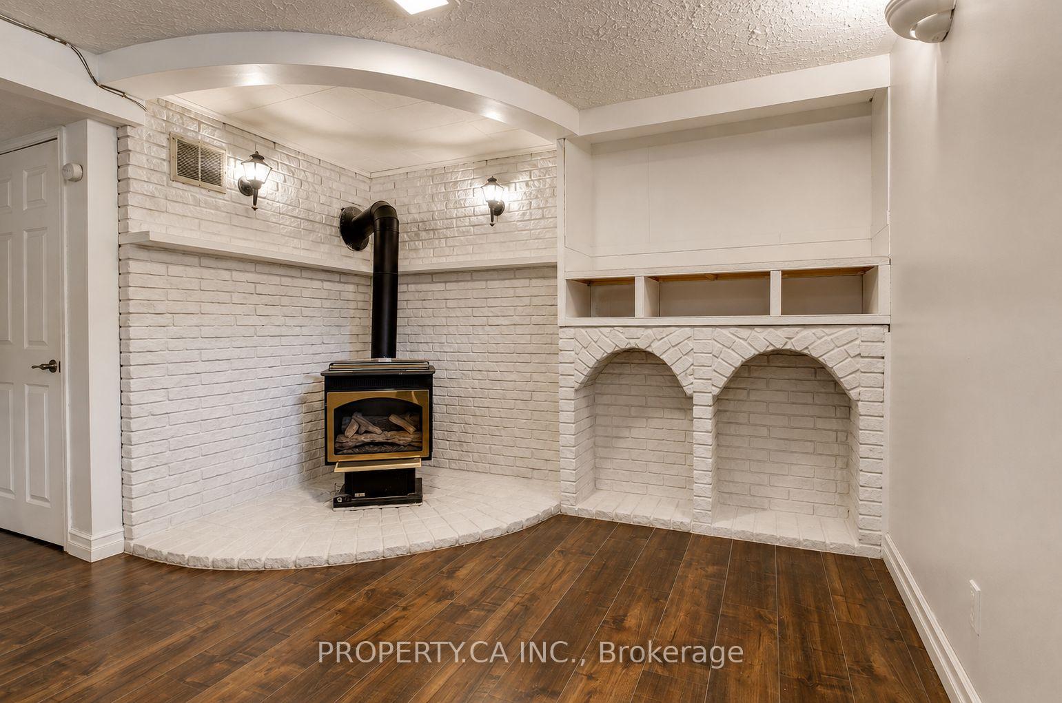 Photo 18 of 71 Highpark Avenue, Kitchener, Vanier - Kitchener — HOMEH