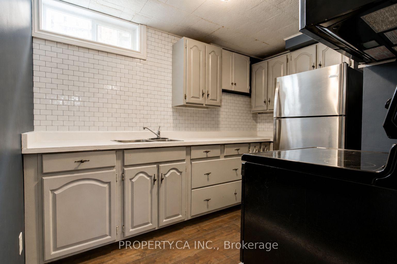 Photo 22 of 71 Highpark Avenue, Kitchener, Vanier - Kitchener — HOMEH