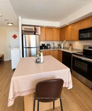 Photo 4 of Unit 1607, 33 Cox Boulevard, Markham, Unionville — HOMEH