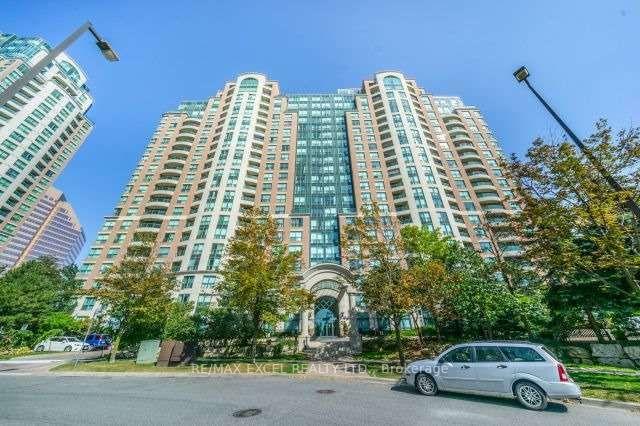 Front of Unit 1712, 23 Lorraine Drive