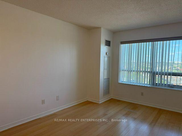 Photo 5 of Unit 1310, 61 Heintzman Street, Toronto, Junction Area — HOMEH