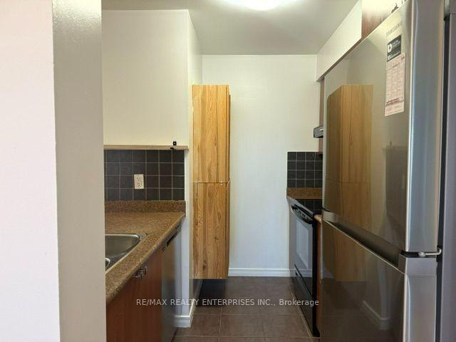Photo 8 of Unit 1310, 61 Heintzman Street, Toronto, Junction Area — HOMEH