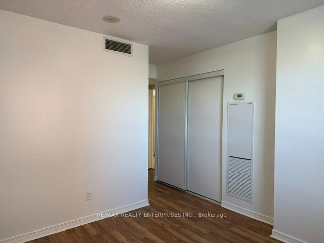 Photo 17 of Unit 1310, 61 Heintzman Street, Toronto, Junction Area — HOMEH