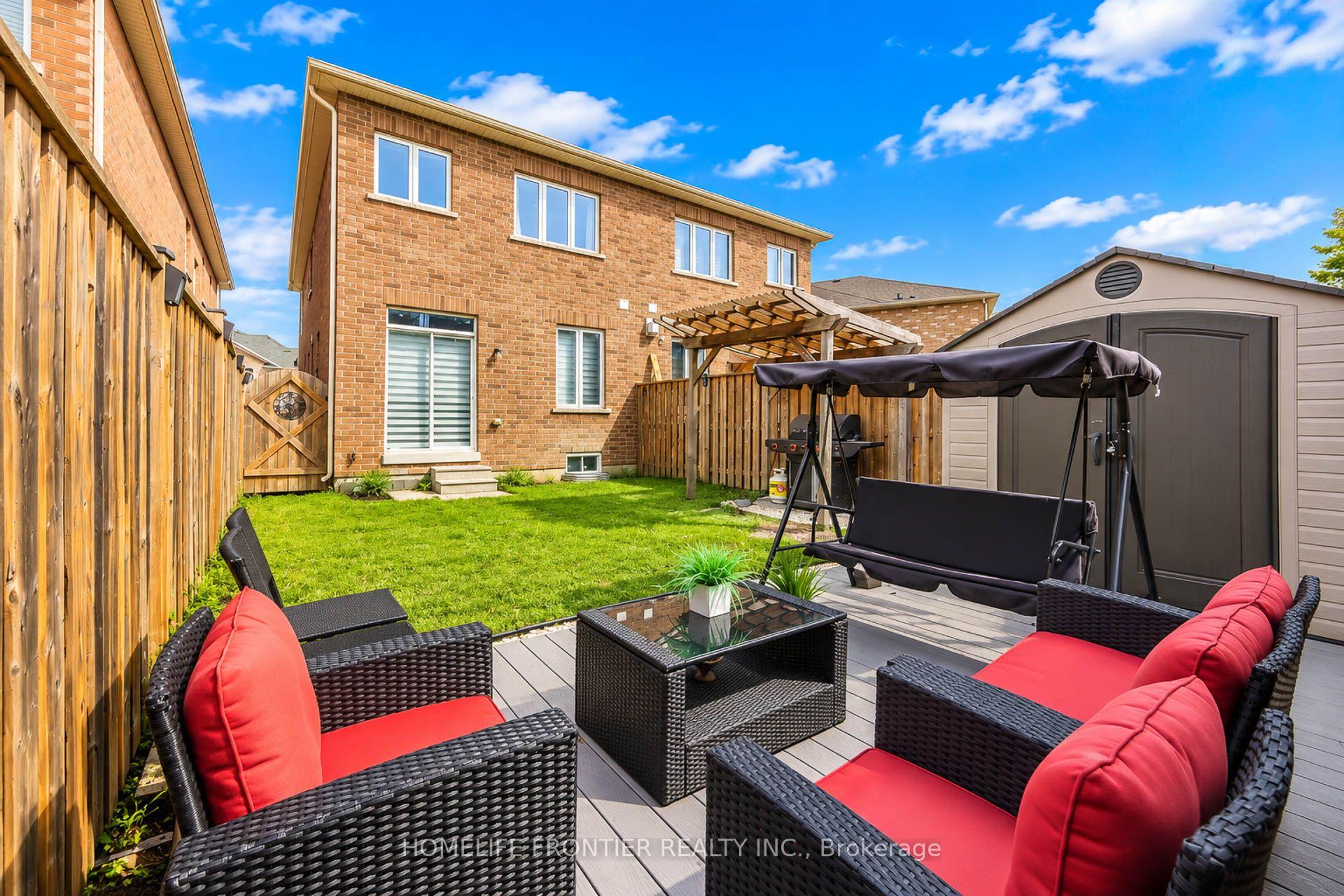 Photo 24 of 112 Narbonne Crescent, Hamilton, Stoney Creek — HOMEH