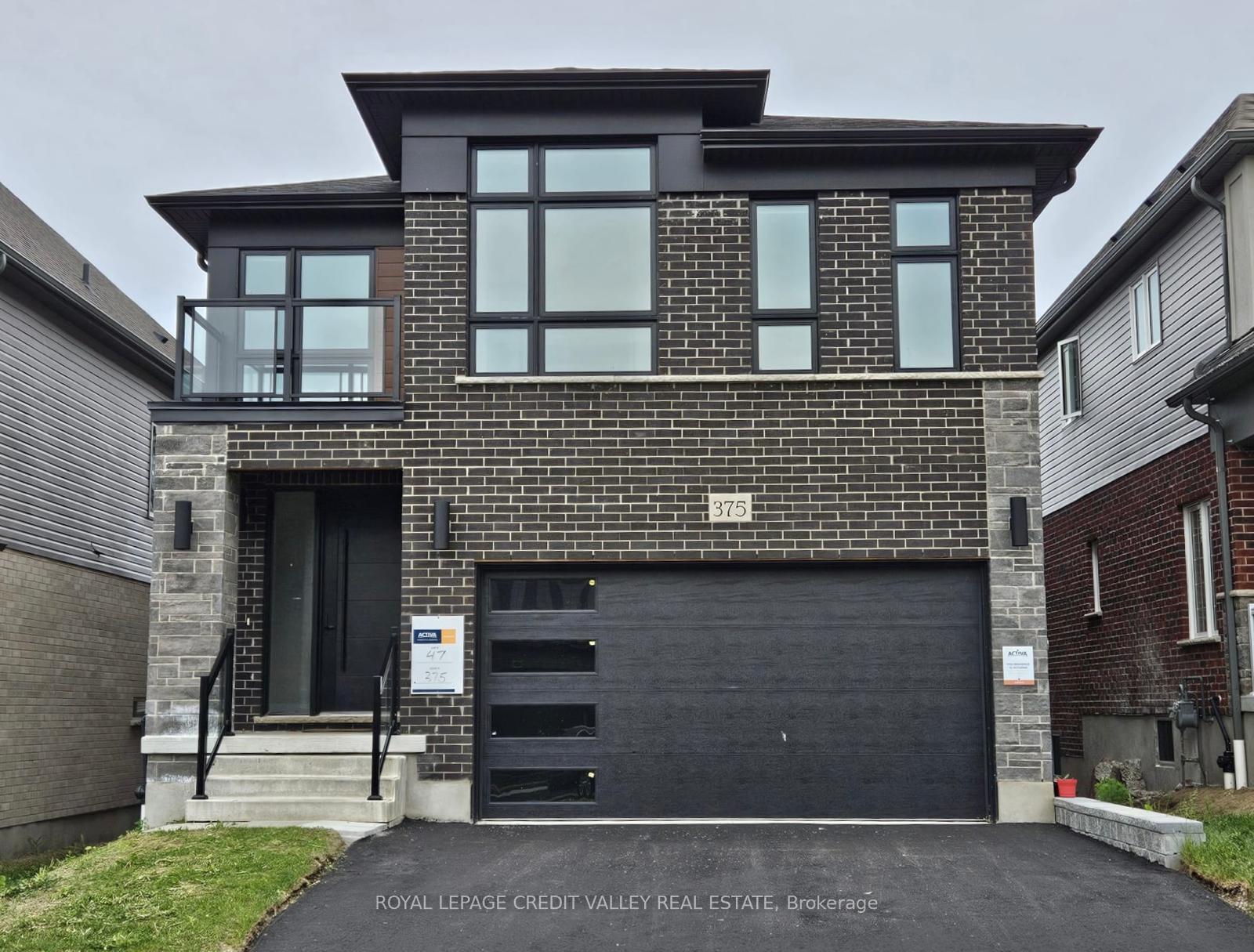 Photo 1 of 375 Chokecherry Crescent, Waterloo, Columbia Forest/Clair Hills — HOMEH