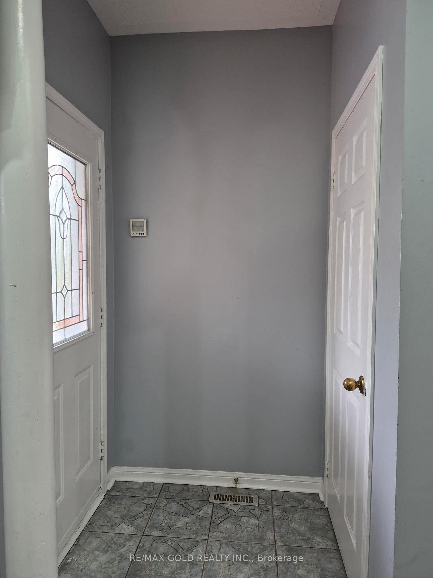 Photo 2 of 22 Blue Whale Boulevard, Brampton, Sandringham-Wellington — HOMEH