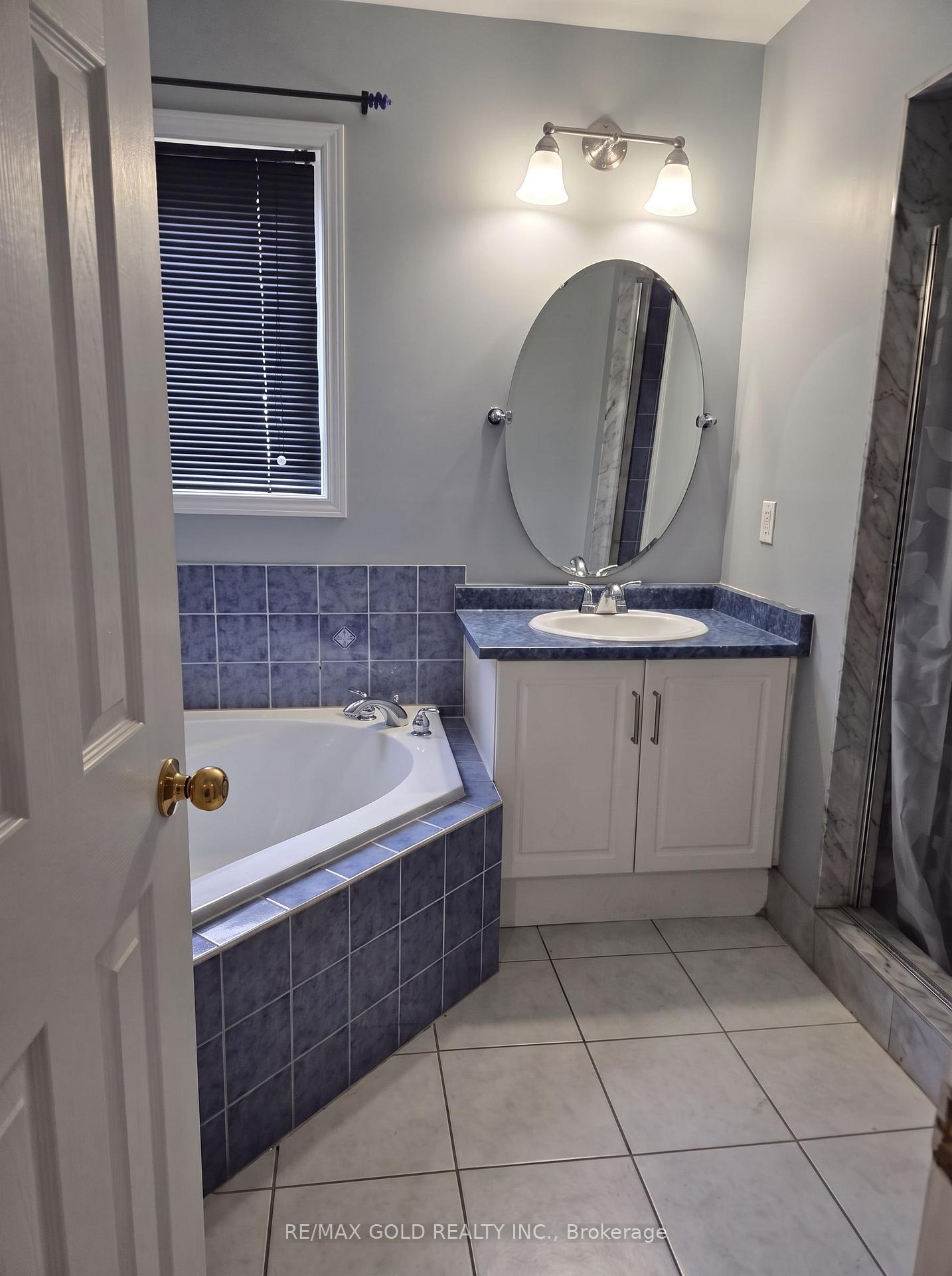 Photo 12 of 22 Blue Whale Boulevard, Brampton, Sandringham-Wellington — HOMEH