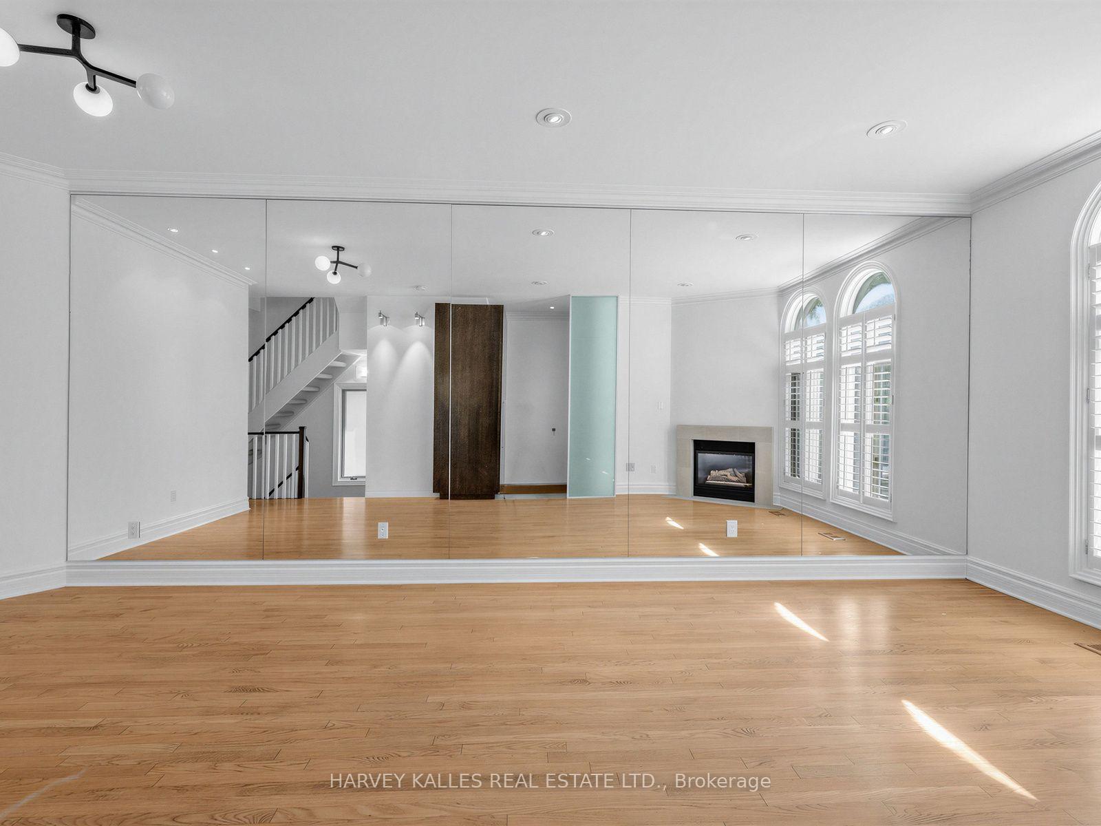 Photo 9 of 26 Marlborough Avenue, Toronto, The Annex — HOMEH