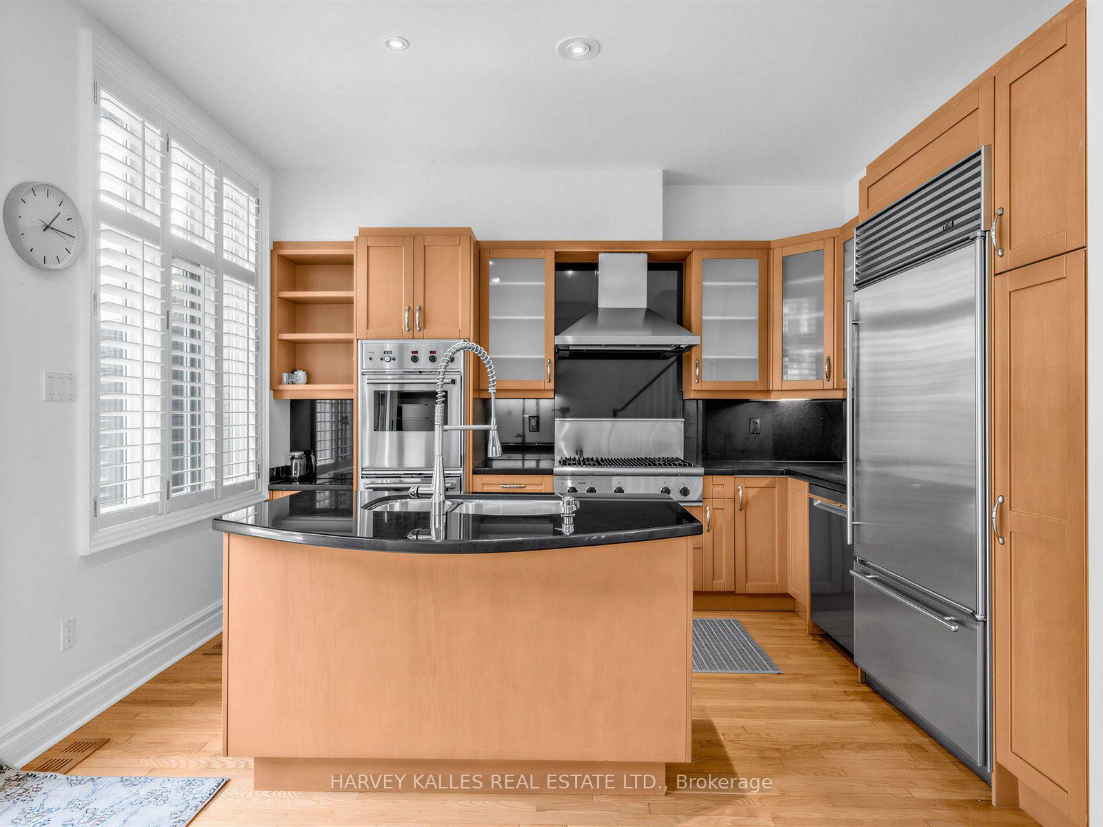 Photo 11 of 26 Marlborough Avenue, Toronto, The Annex — HOMEH