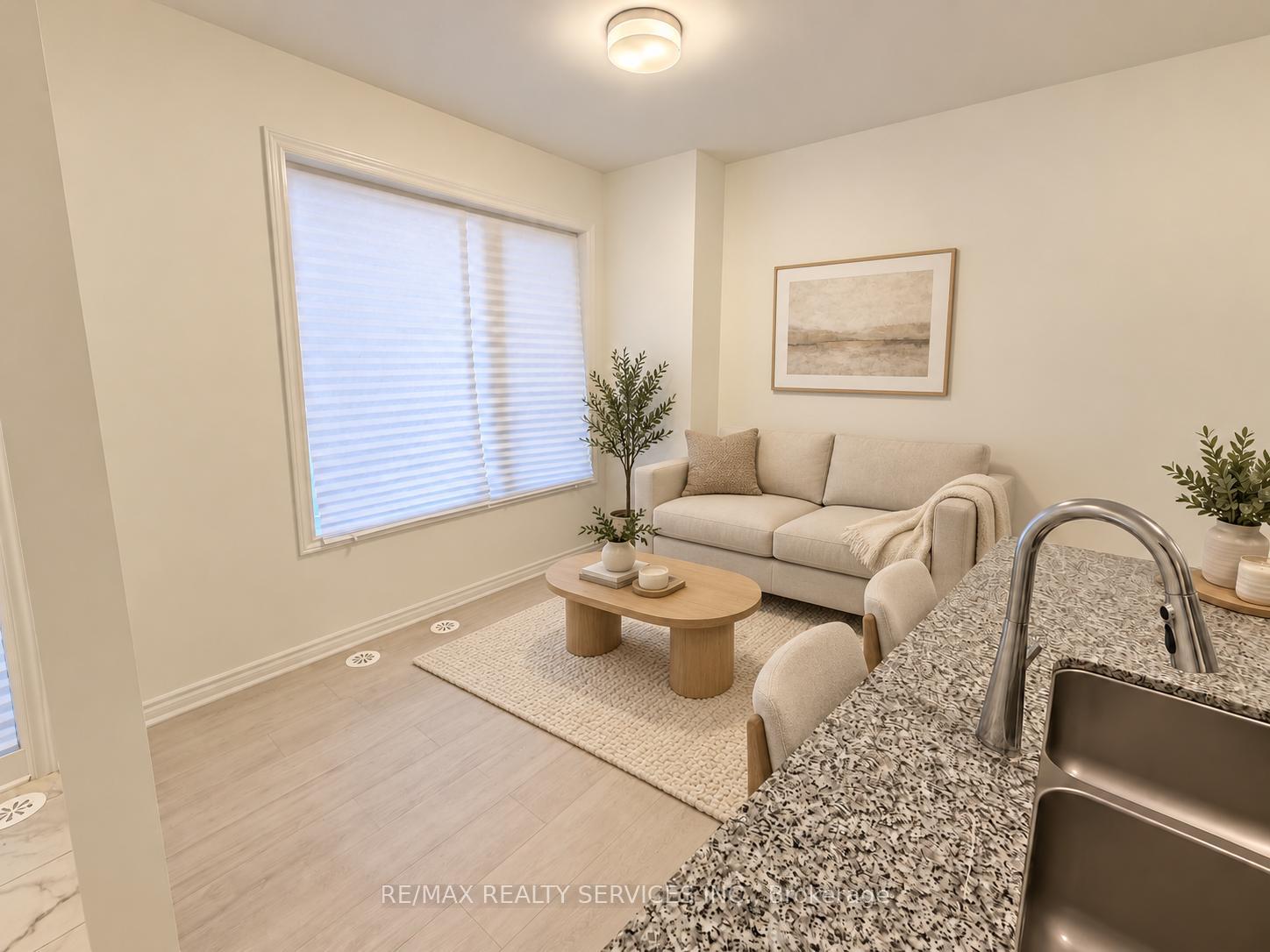 Photo 6 of 48 Thornbird Crescent, Brampton, Northwest Brampton — HOMEH