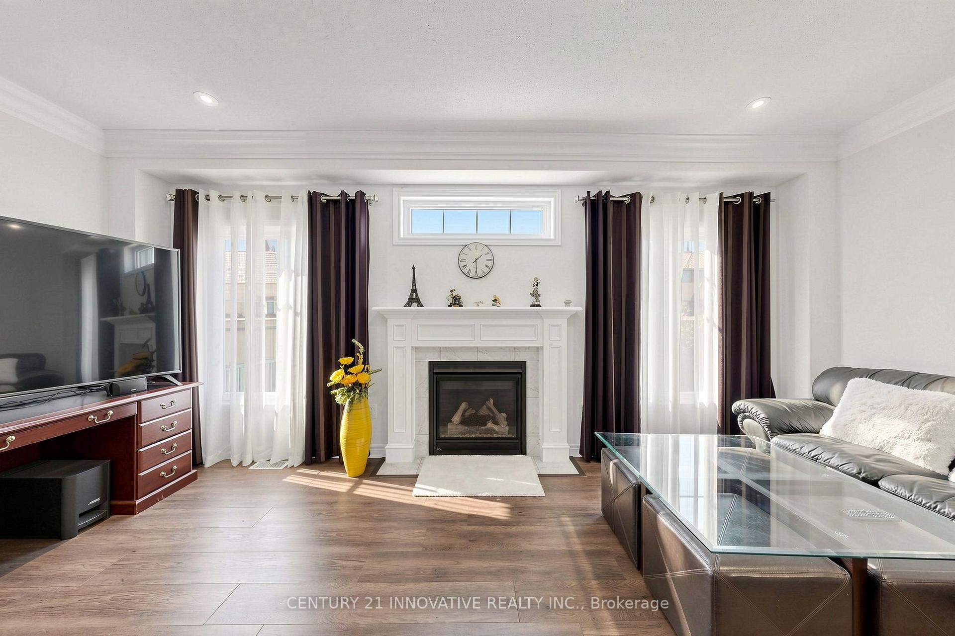 Photo 15 of 55 Sharplin Drive, Ajax, South East — HOMEH