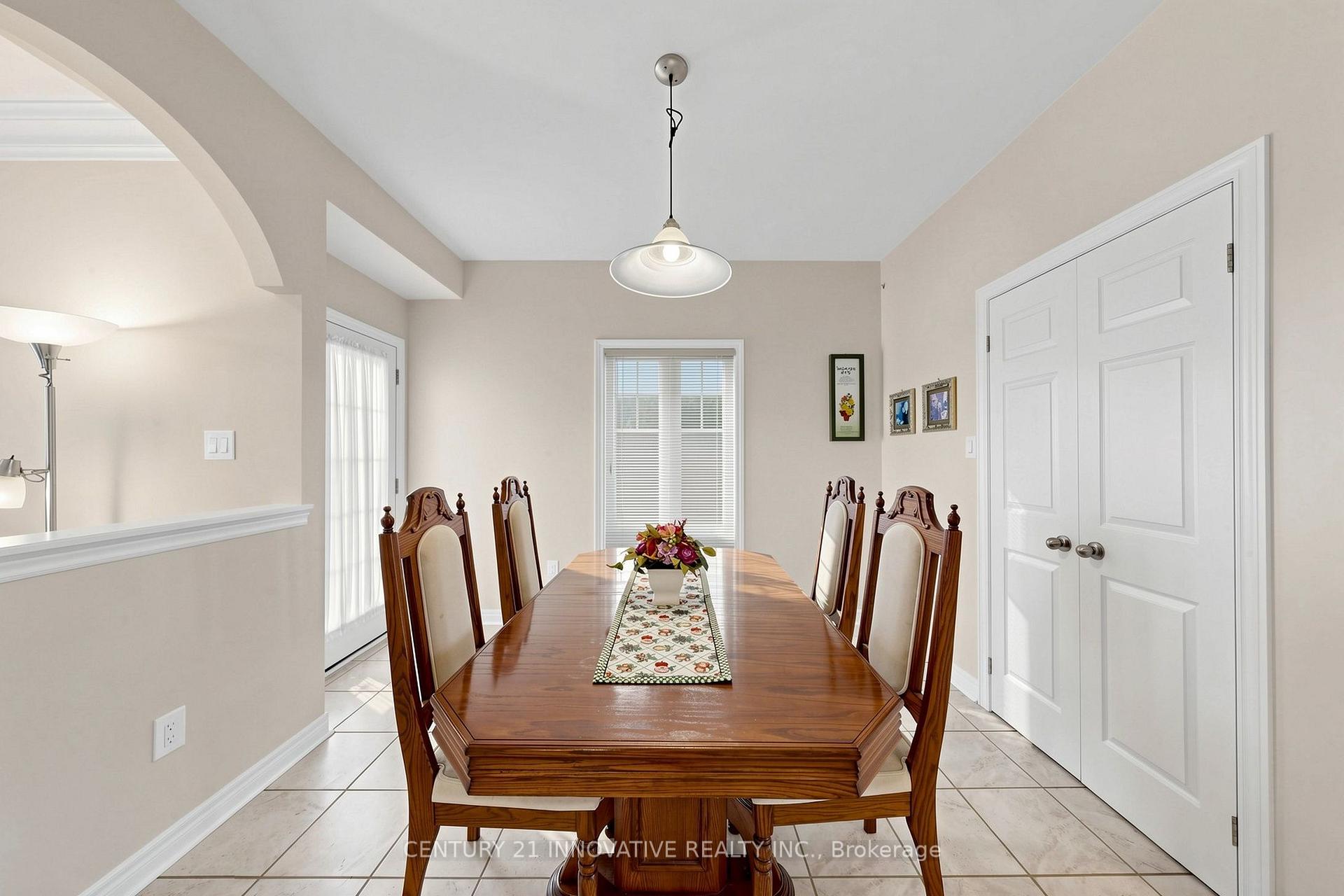 Photo 19 of 55 Sharplin Drive, Ajax, South East — HOMEH